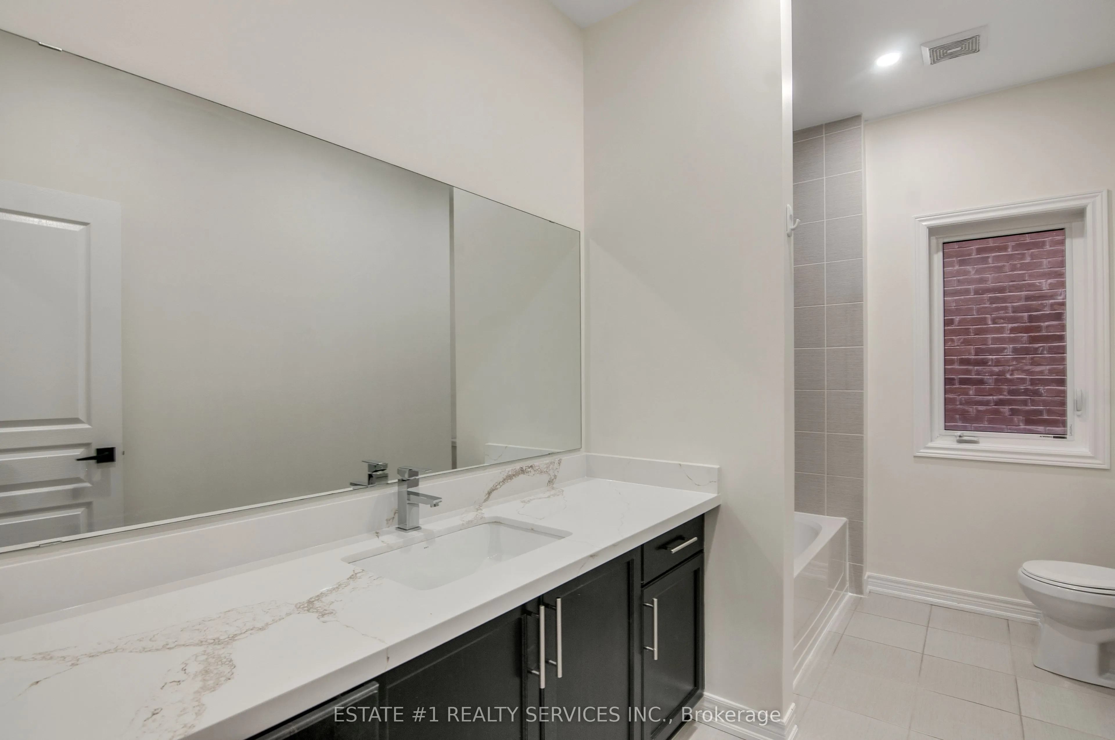 52 Haverstock Crescent