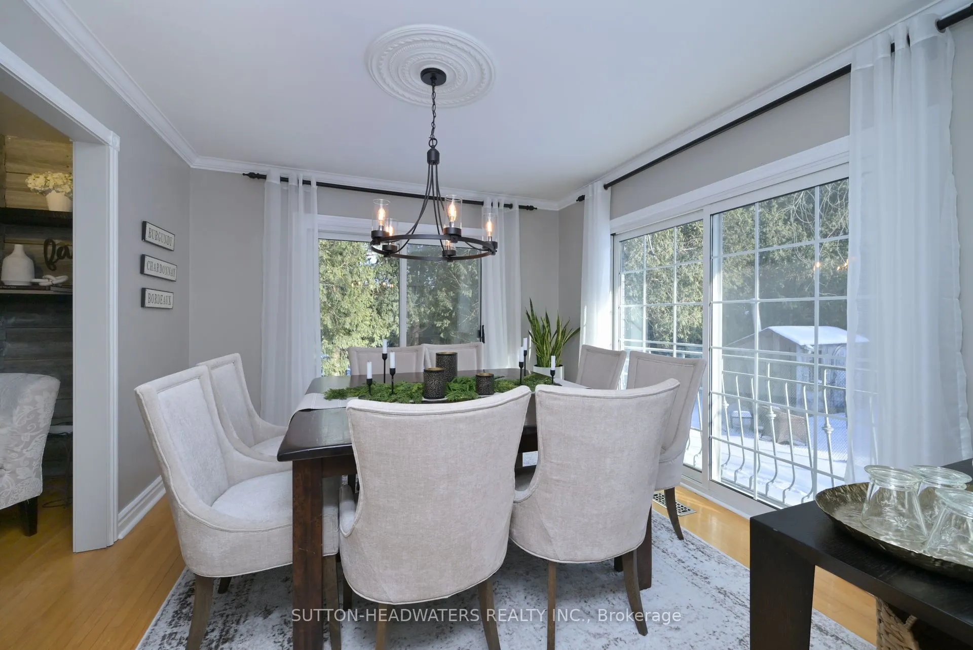 563 River Road