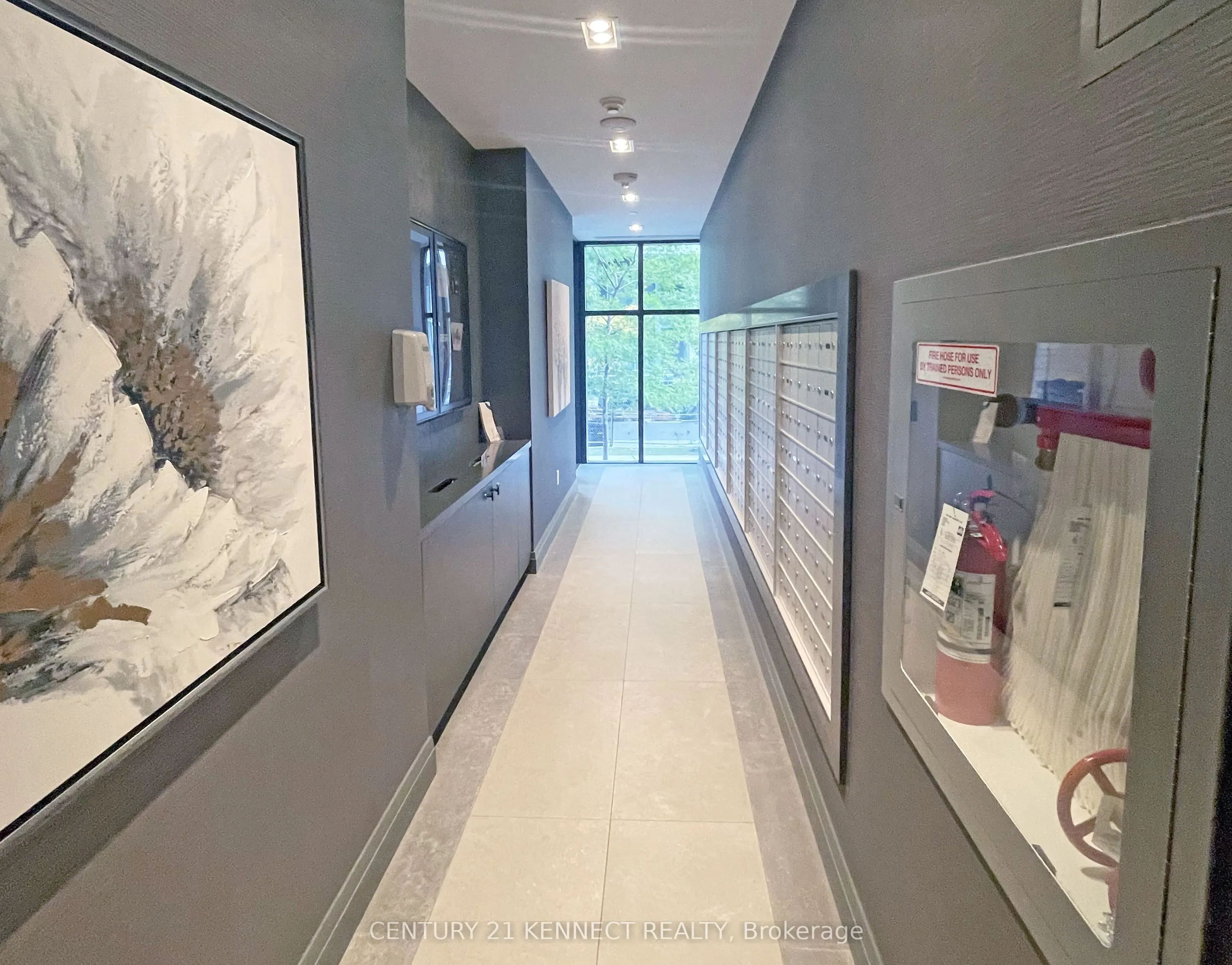 39 Annie Craig Drive #1602