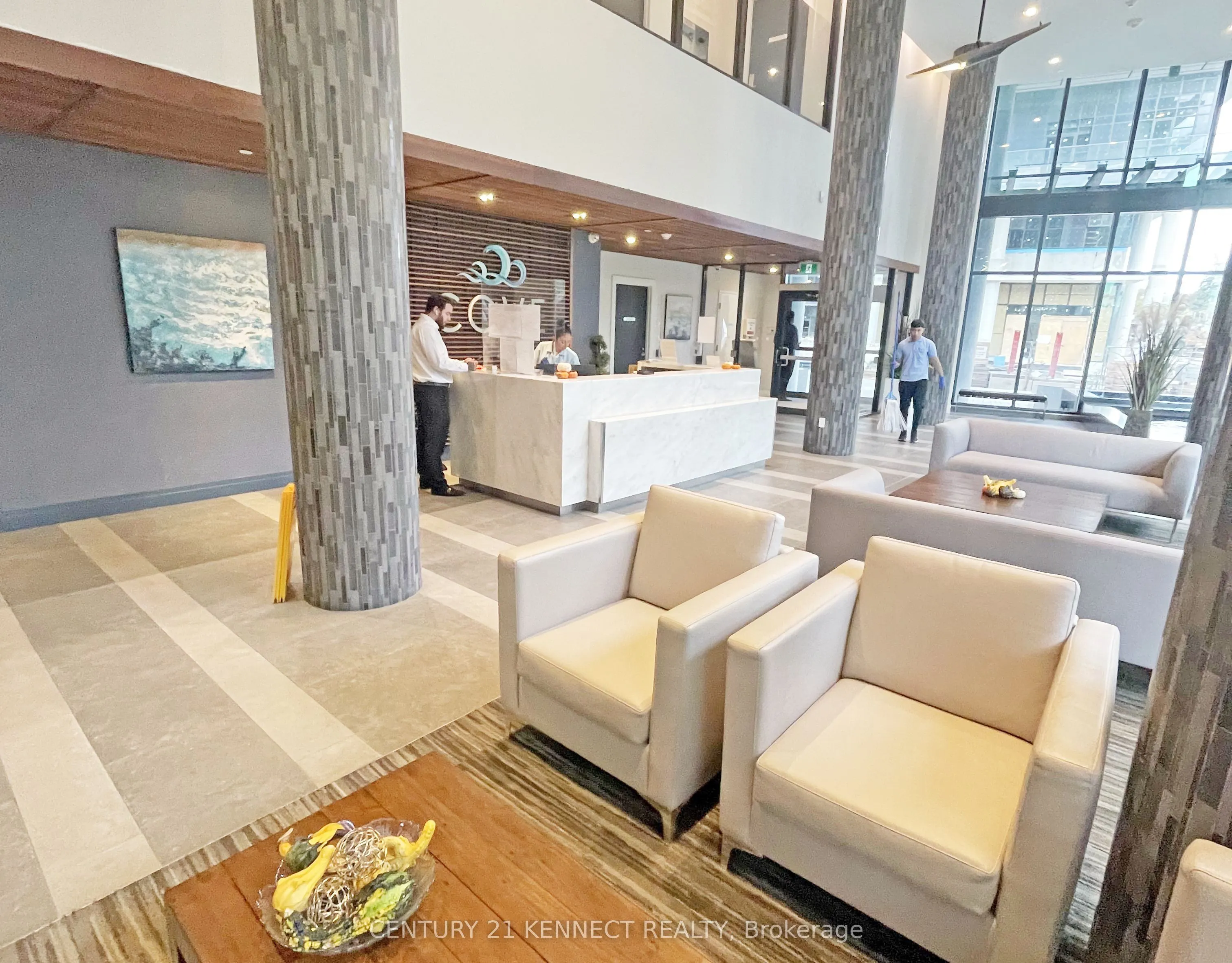 39 Annie Craig Drive #1602