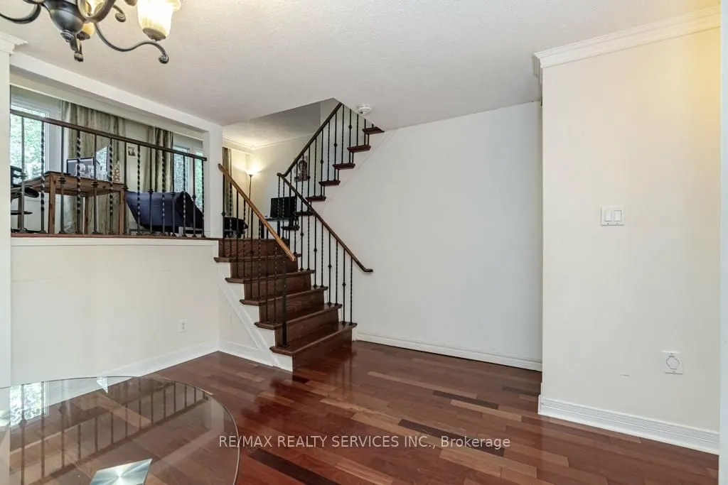 13 Weybridge Trail