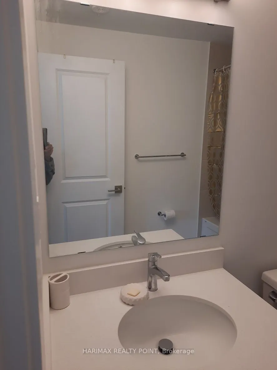4015 Hickory Drive, #8