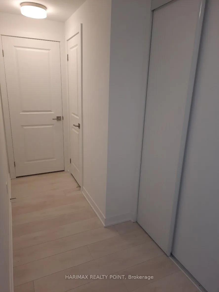 4015 Hickory Drive, #8