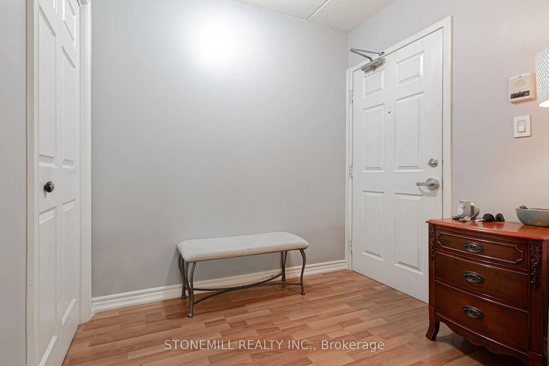1480 Bishops Gate #207