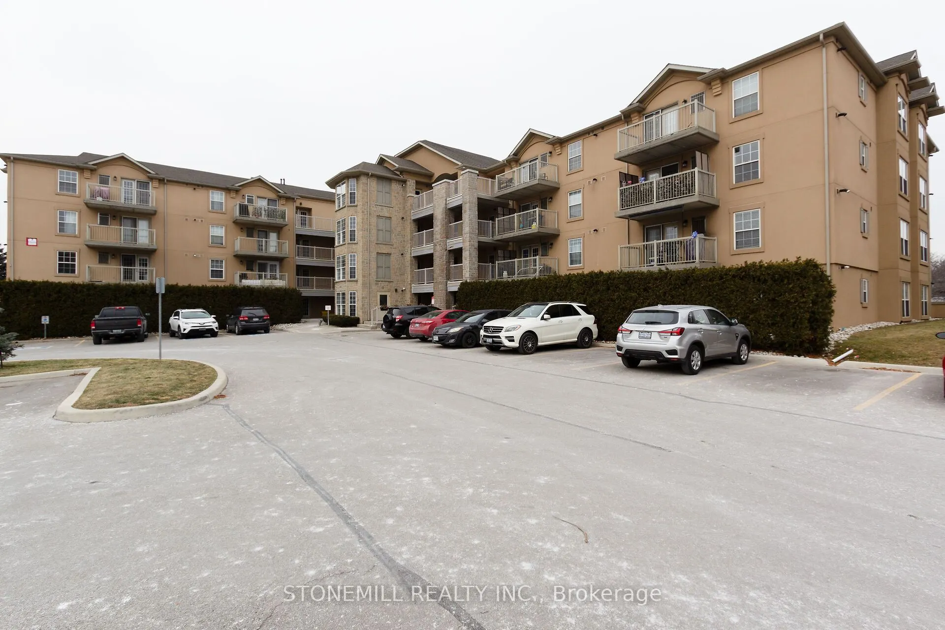 1480 Bishops Gate #207