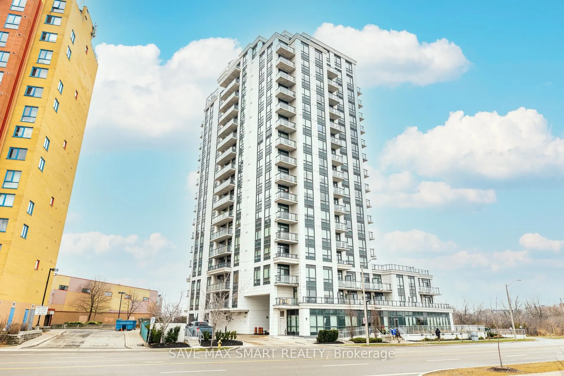840 Queen's Plate Drive, #1512