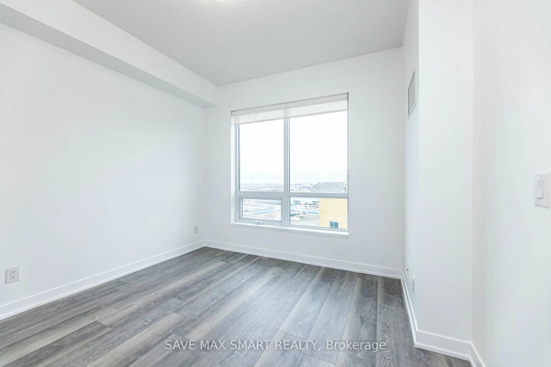 840 Queen's Plate Drive, #1512