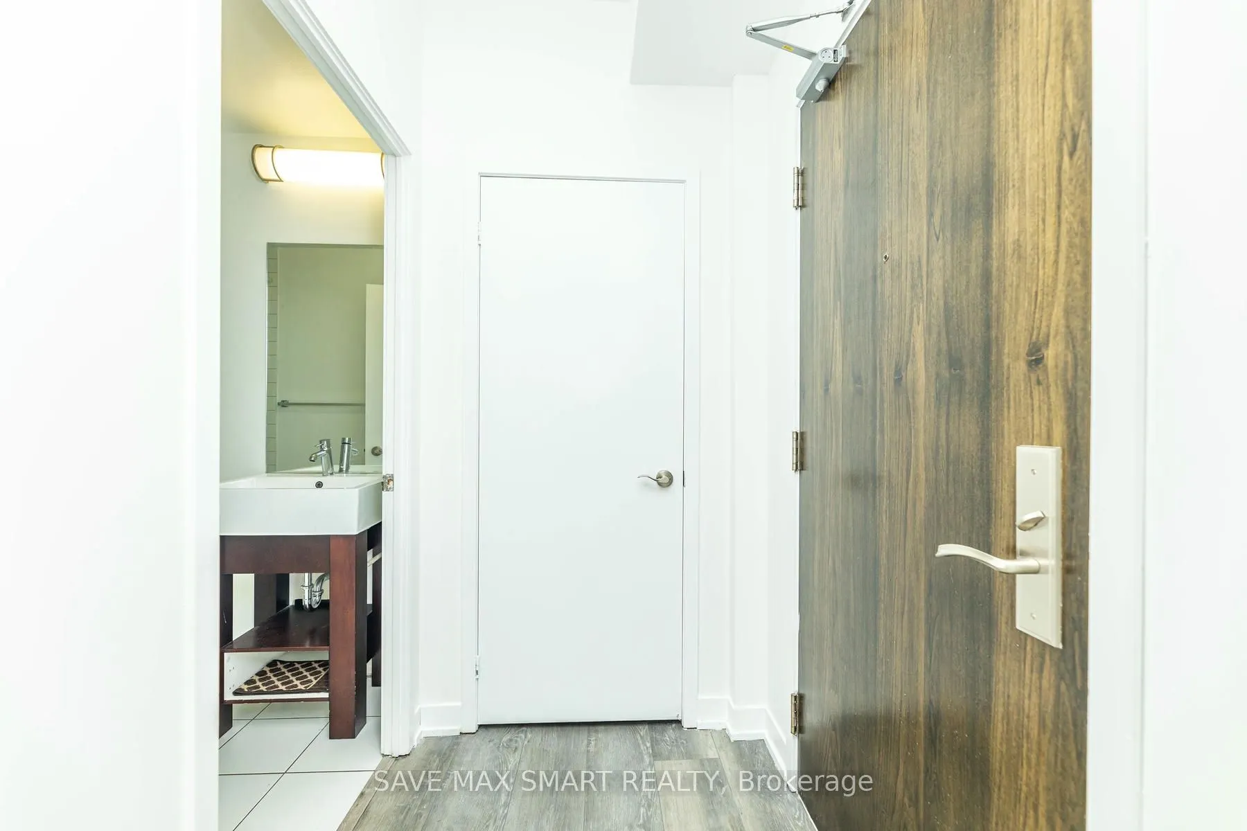 840 Queen's Plate Drive, #1512