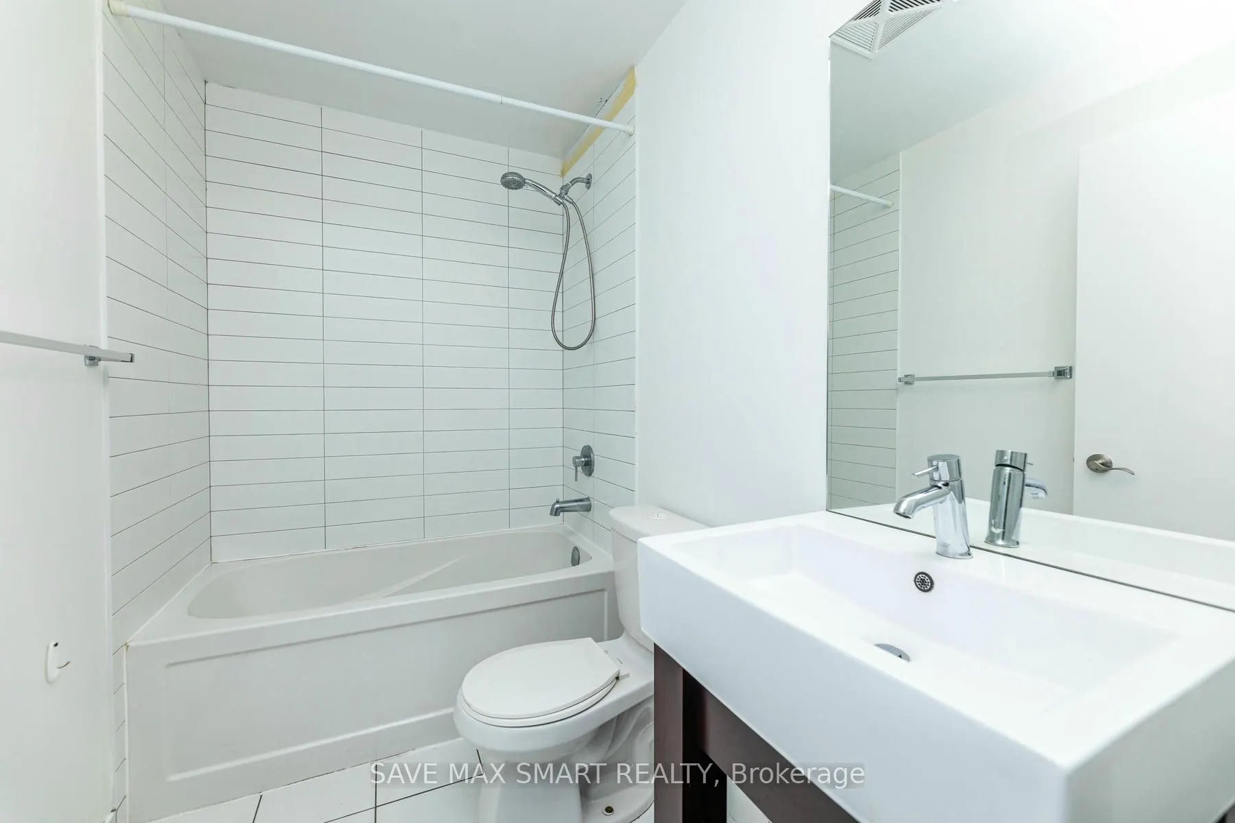 840 Queen's Plate Drive, #1512