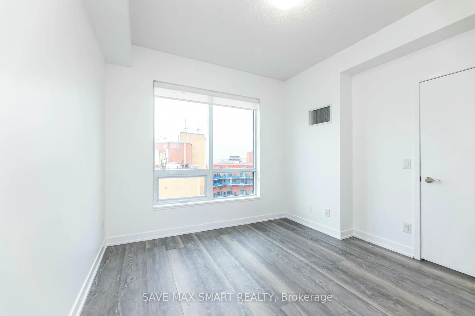 840 Queen's Plate Drive, #1512