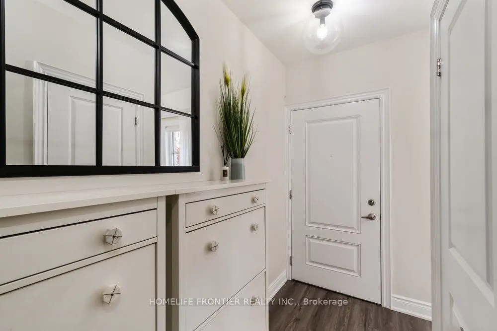 80 Daisy Avenue, #21