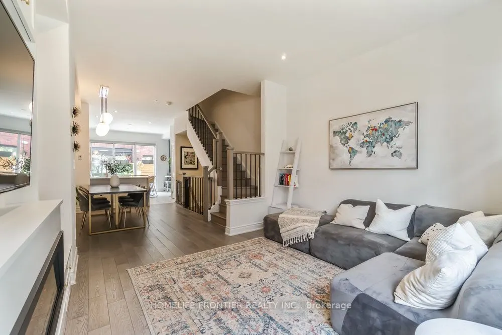 80 Daisy Avenue, #21