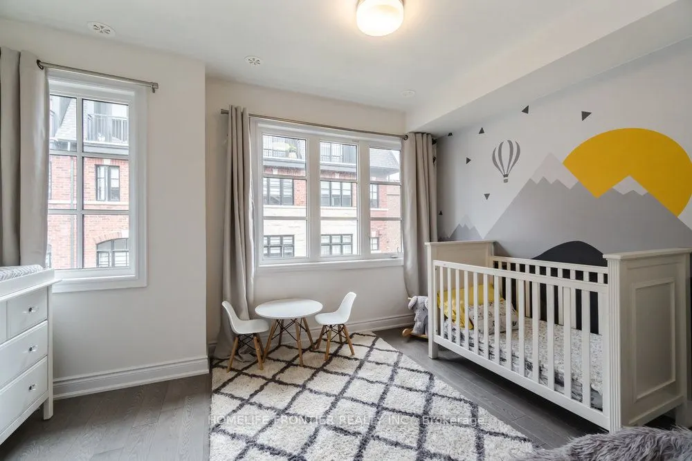 80 Daisy Avenue, #21