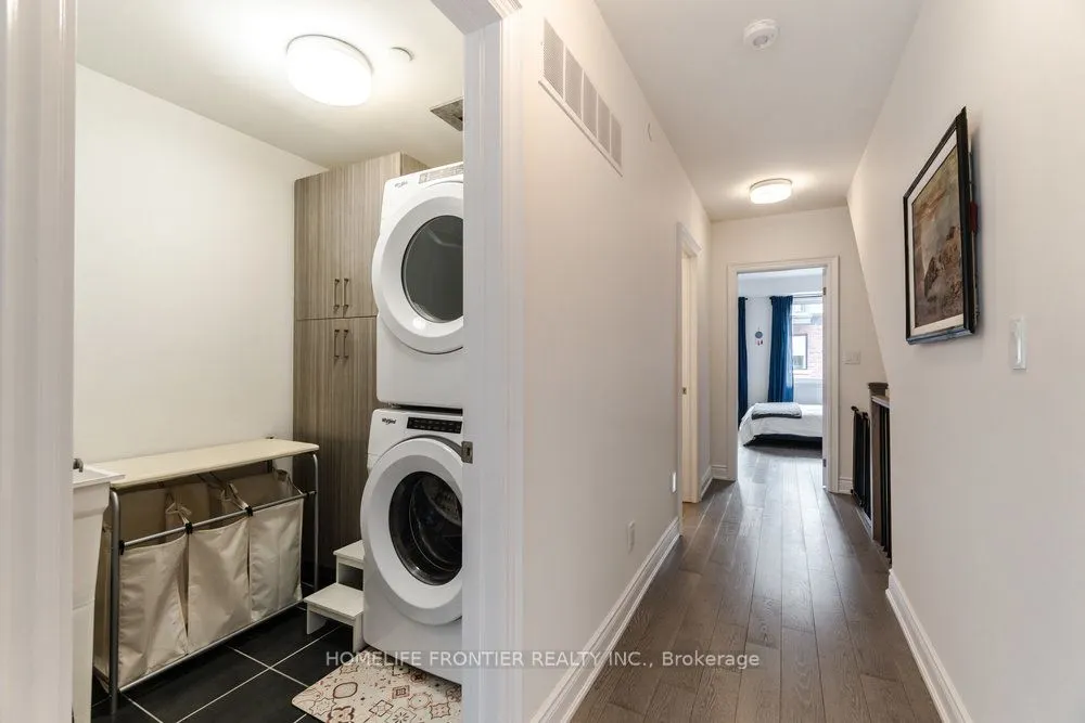 80 Daisy Avenue, #21
