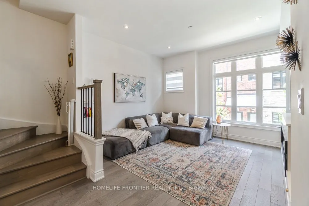 80 Daisy Avenue, #21