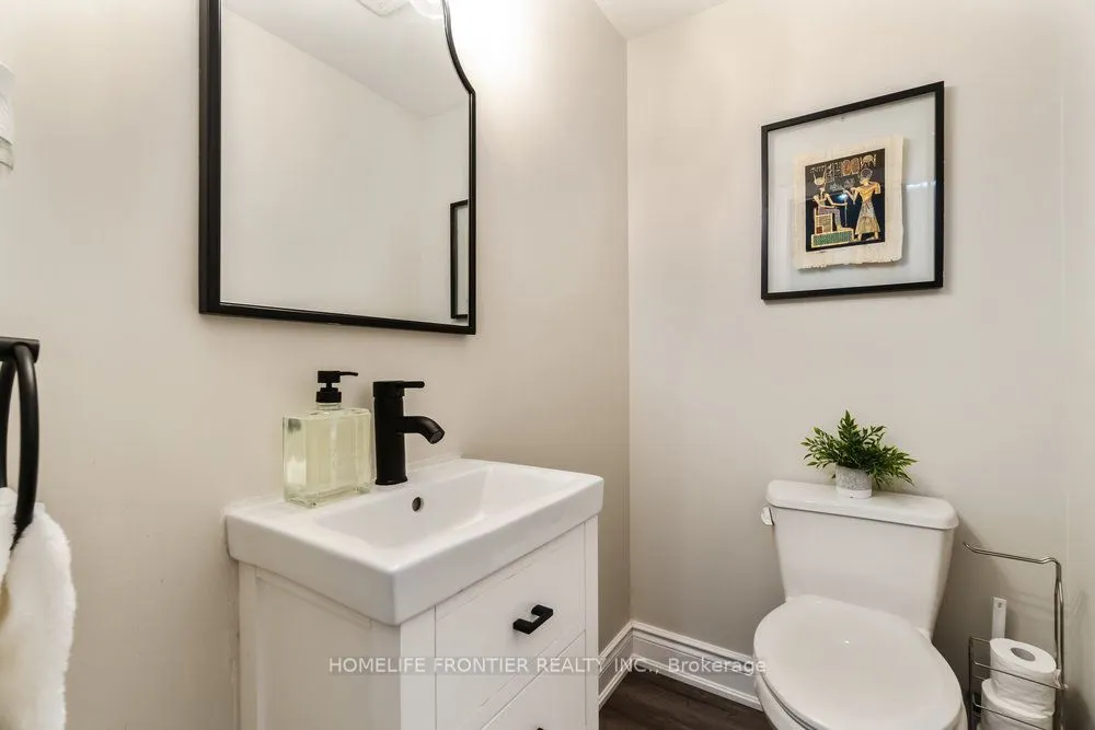 80 Daisy Avenue, #21