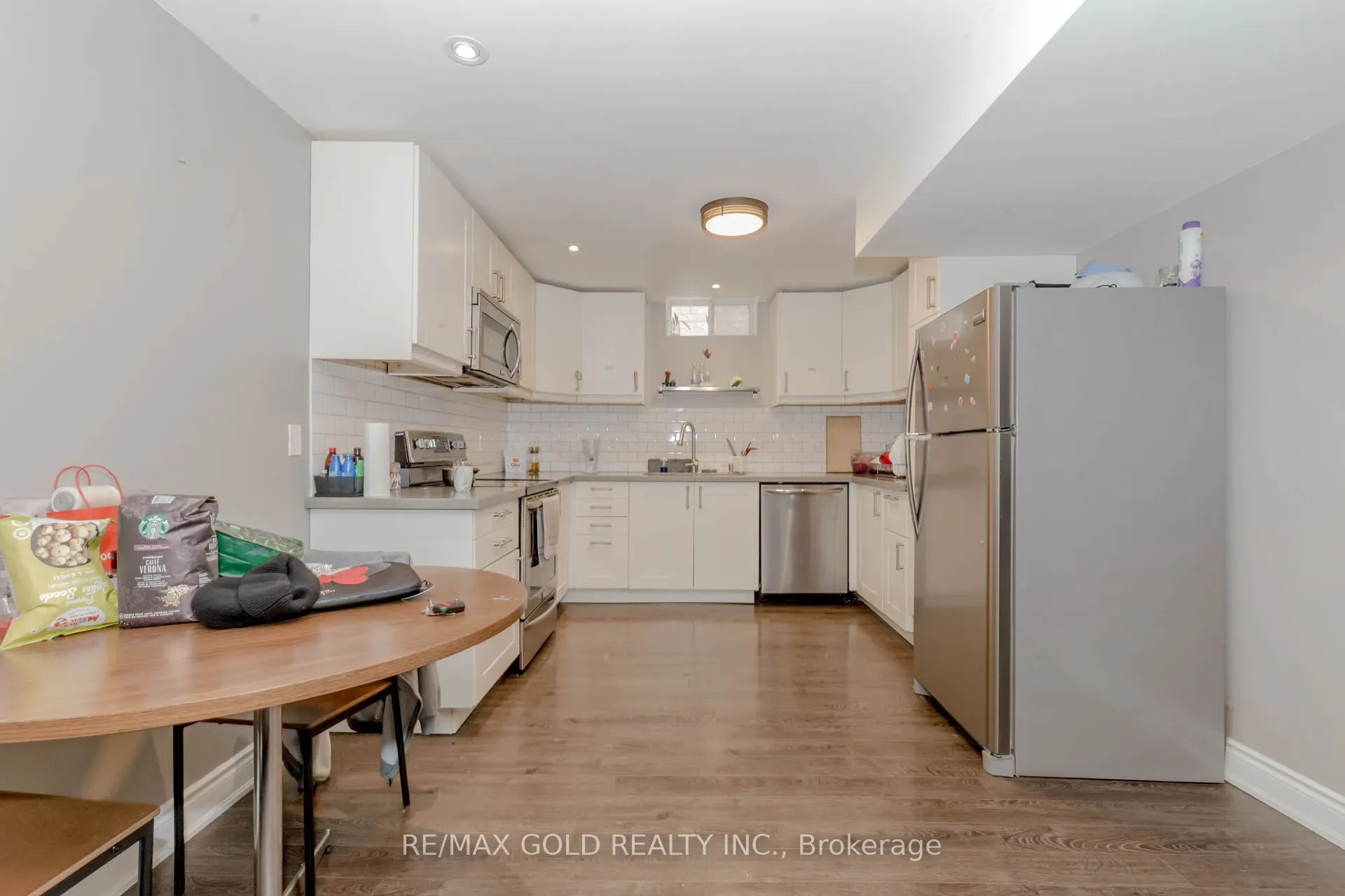 99 Royal West Drive