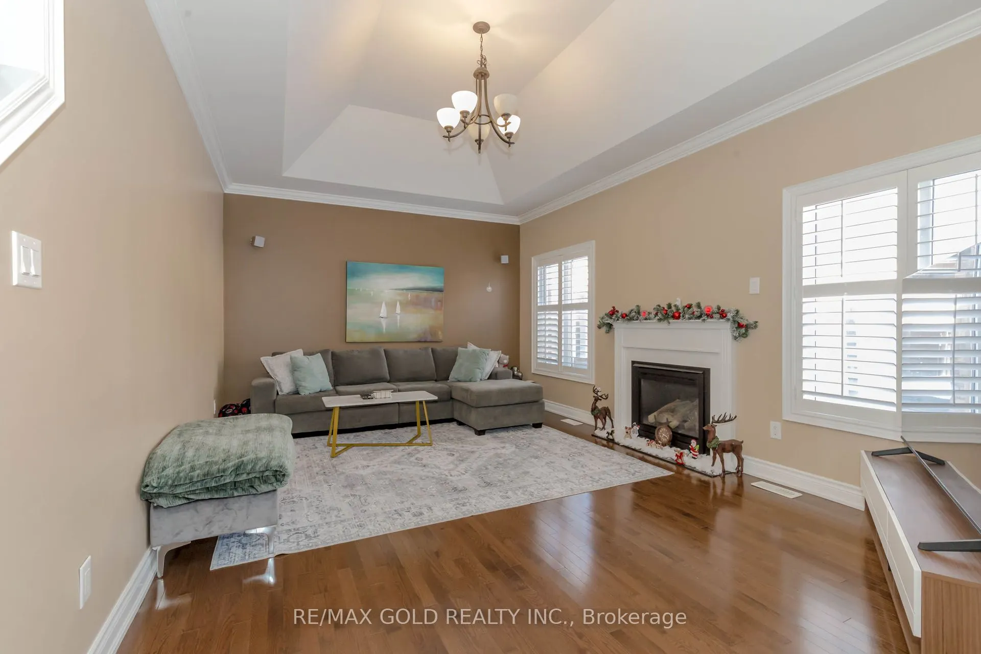 99 Royal West Drive
