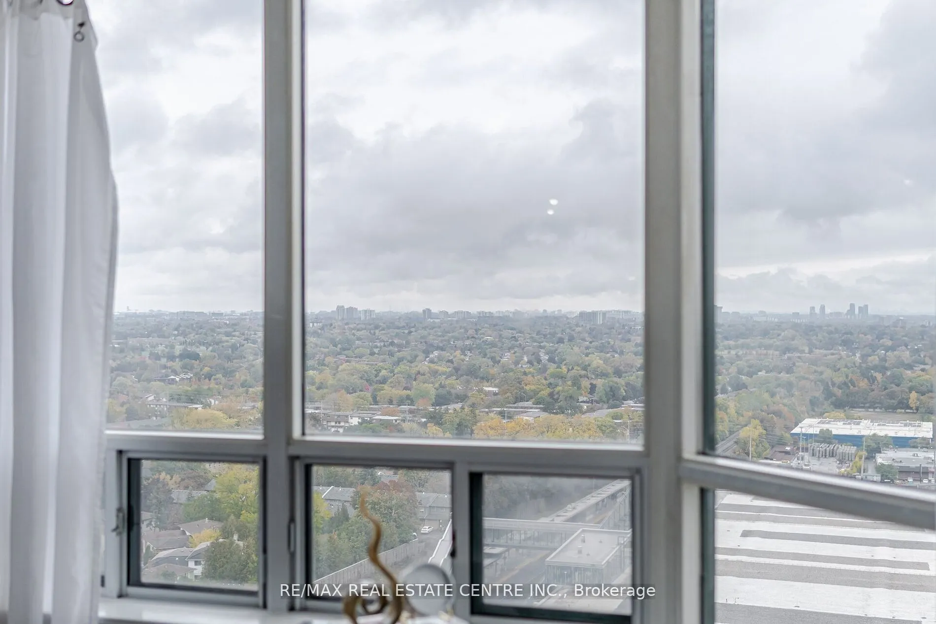135 Hillcrest Avenue, #2216