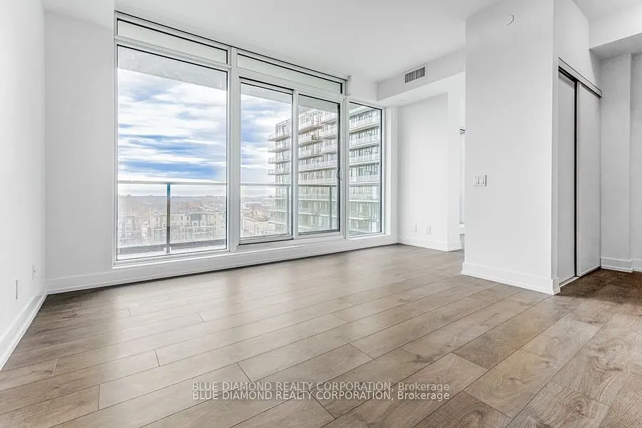 225 VETERANS Drive, #704