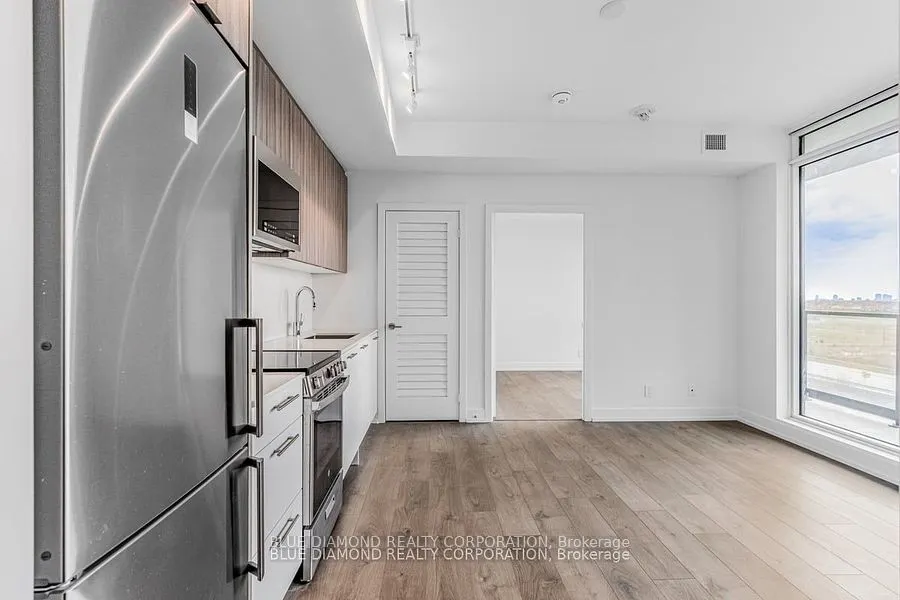 225 VETERANS Drive, #704