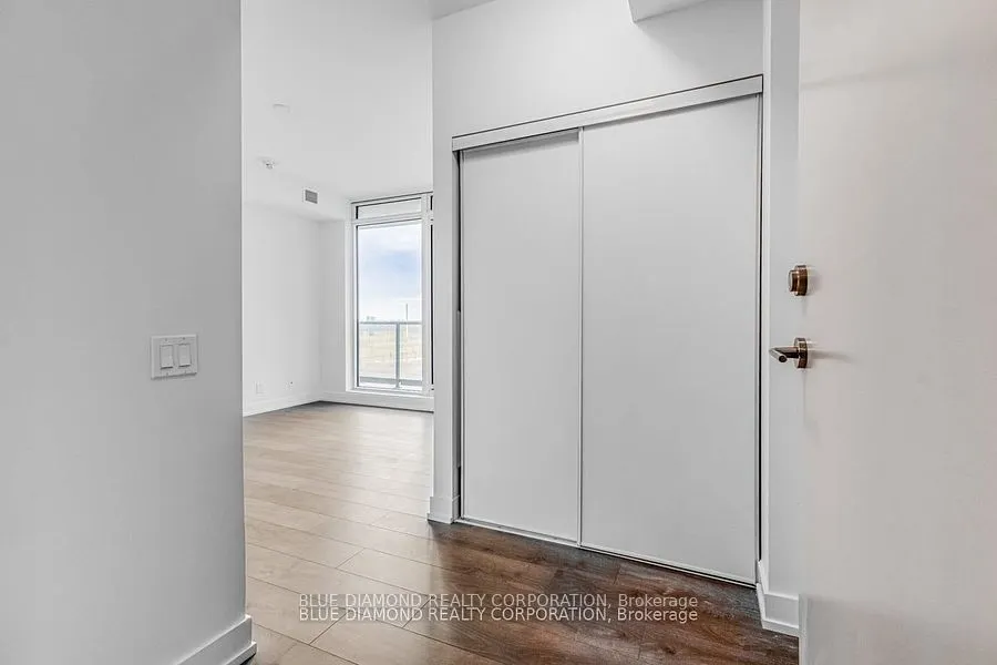 225 VETERANS Drive, #704