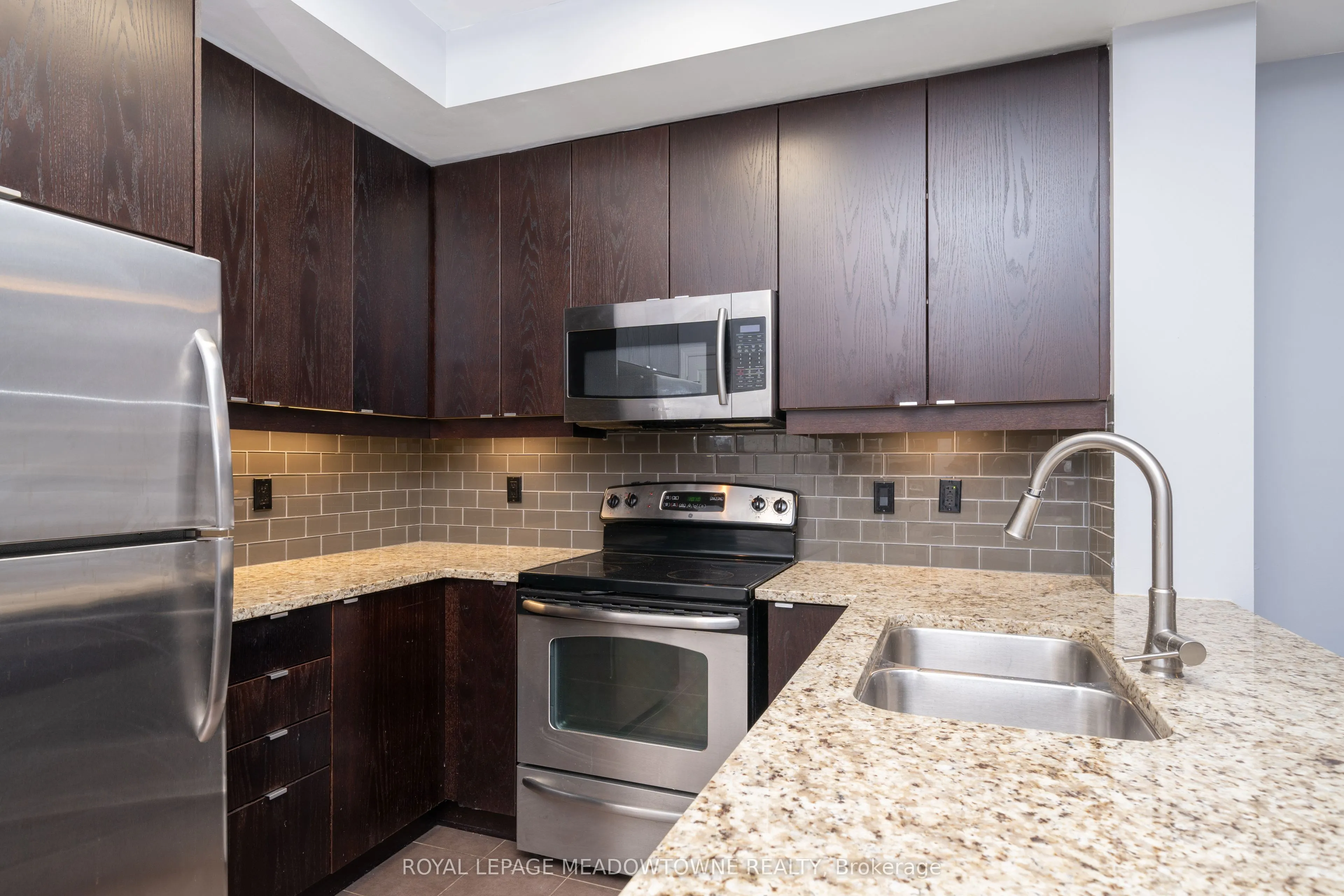 570 Lolita Gardens, #125
