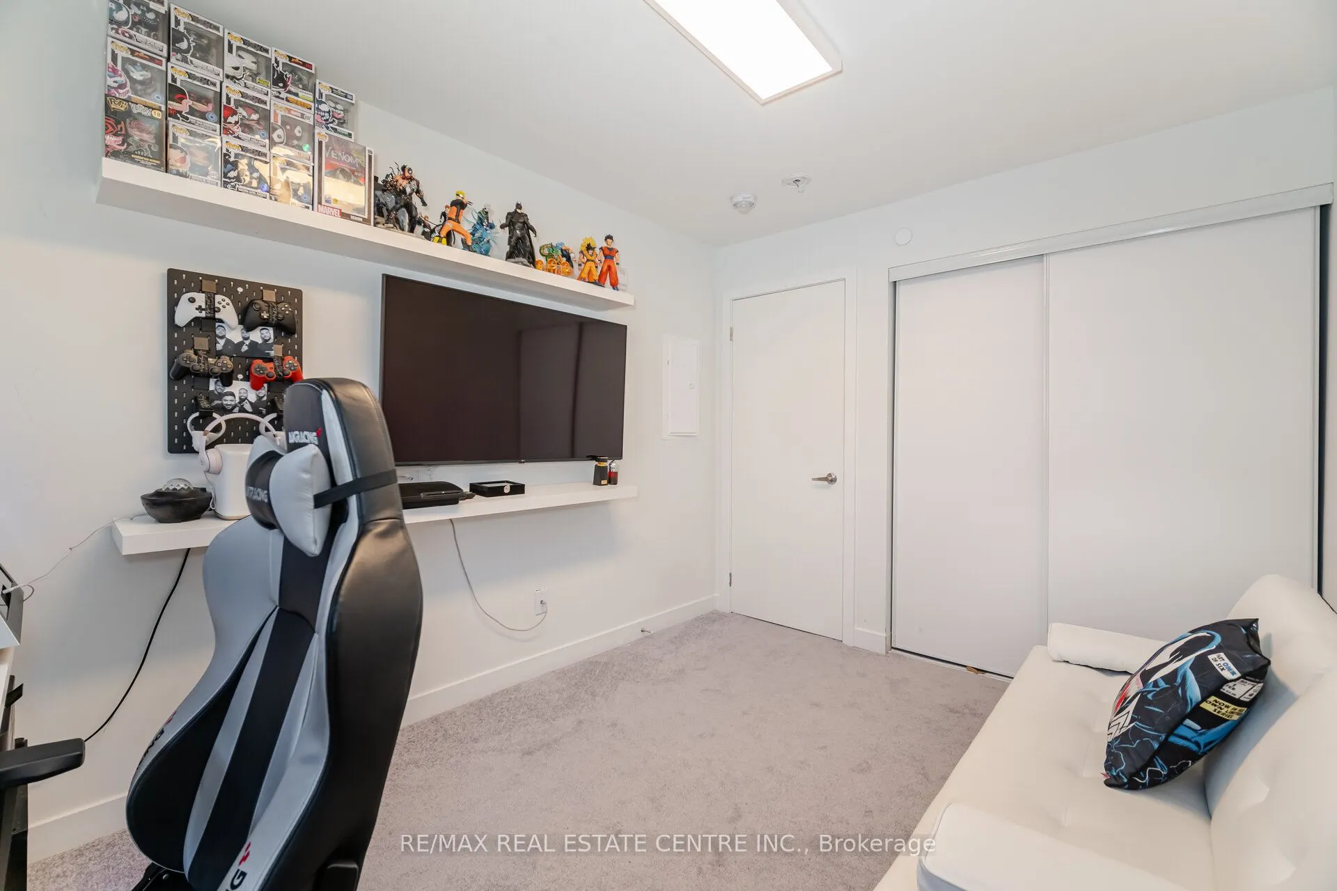 3562 Colonial Drive, #13