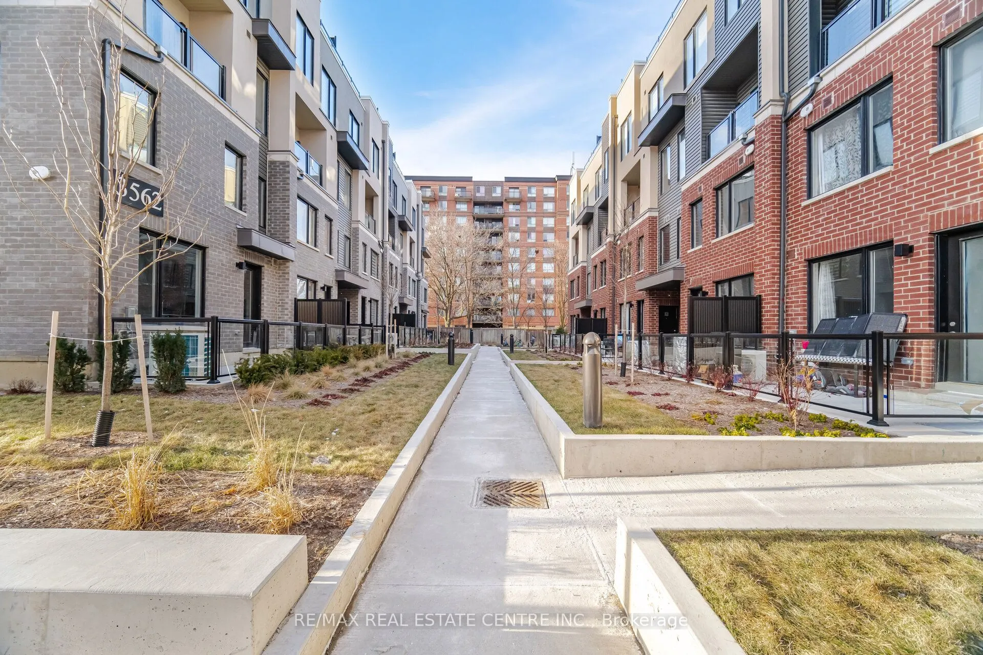 3562 Colonial Drive, #13