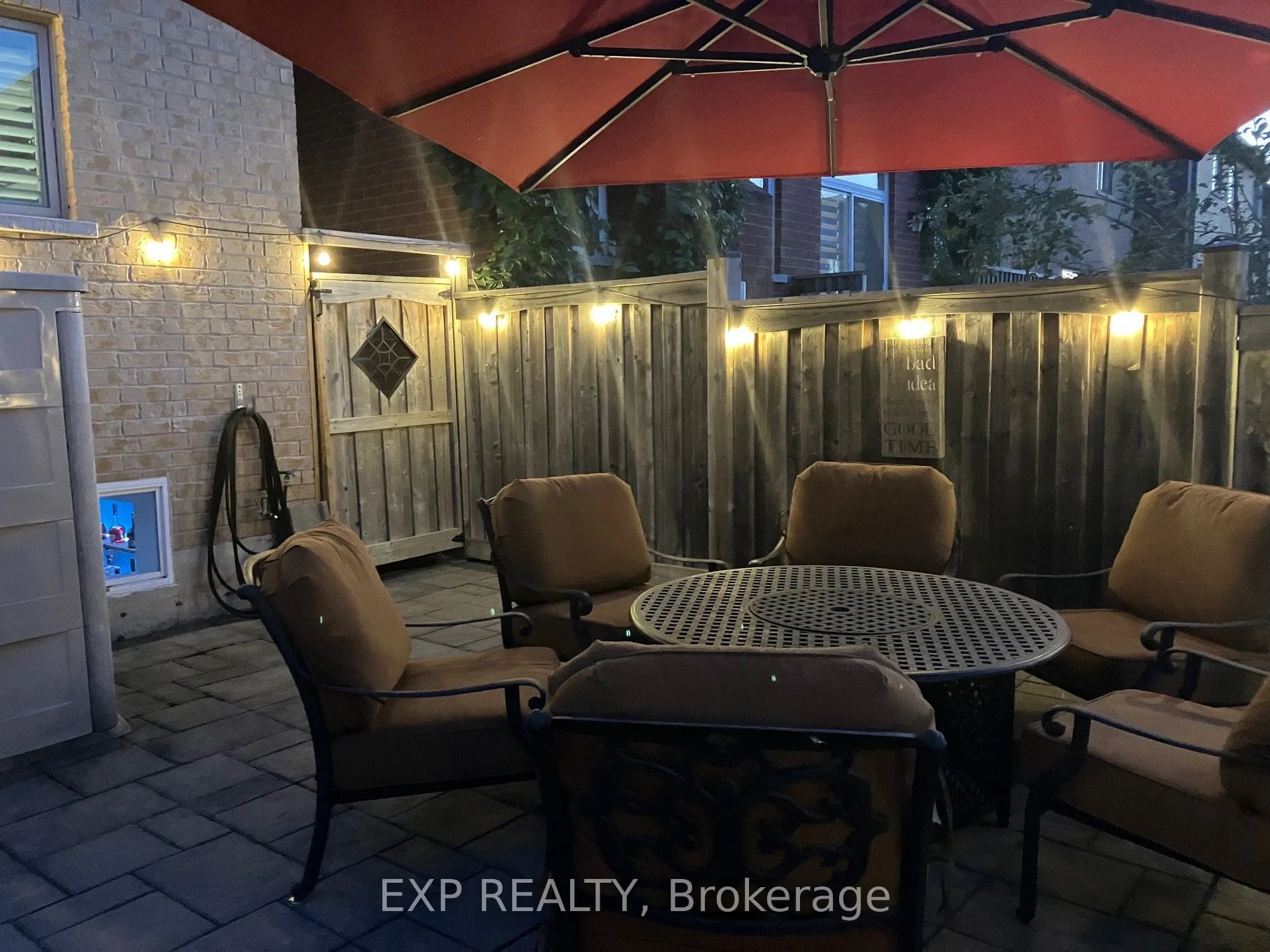 599 Nairn Circle