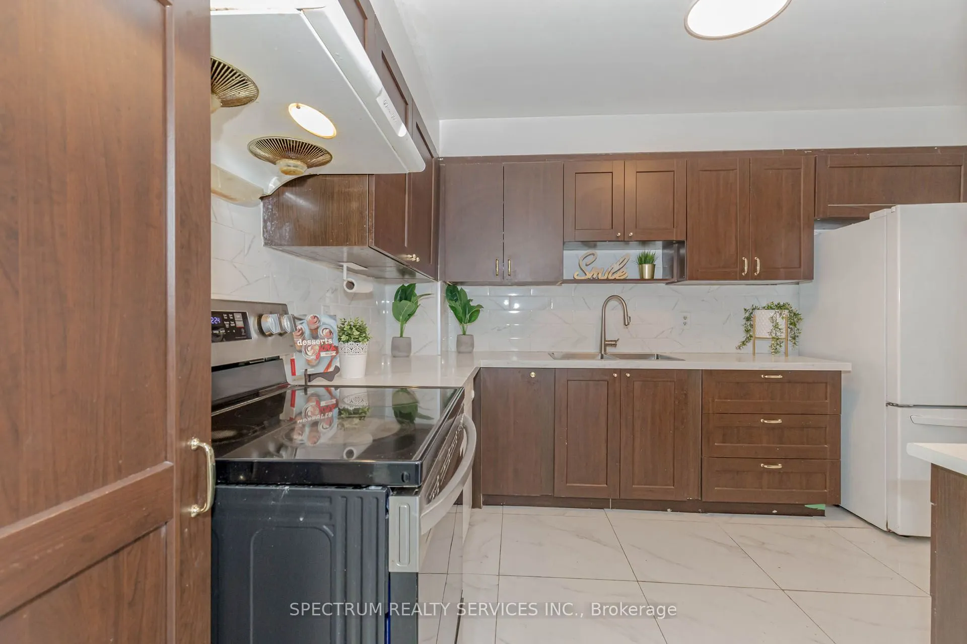 5536 Montevideo Road, #12