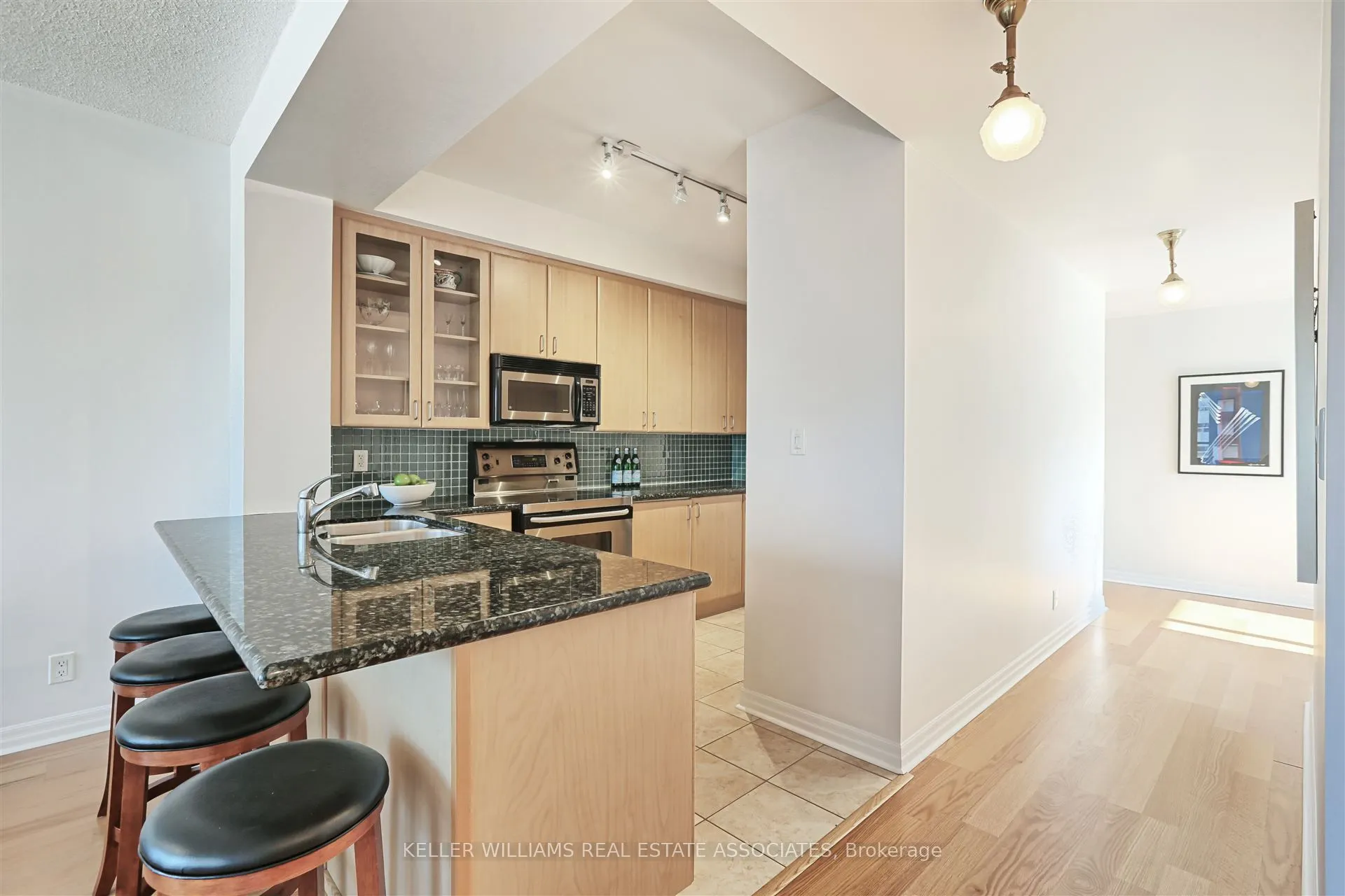 80 Port Street E, #504