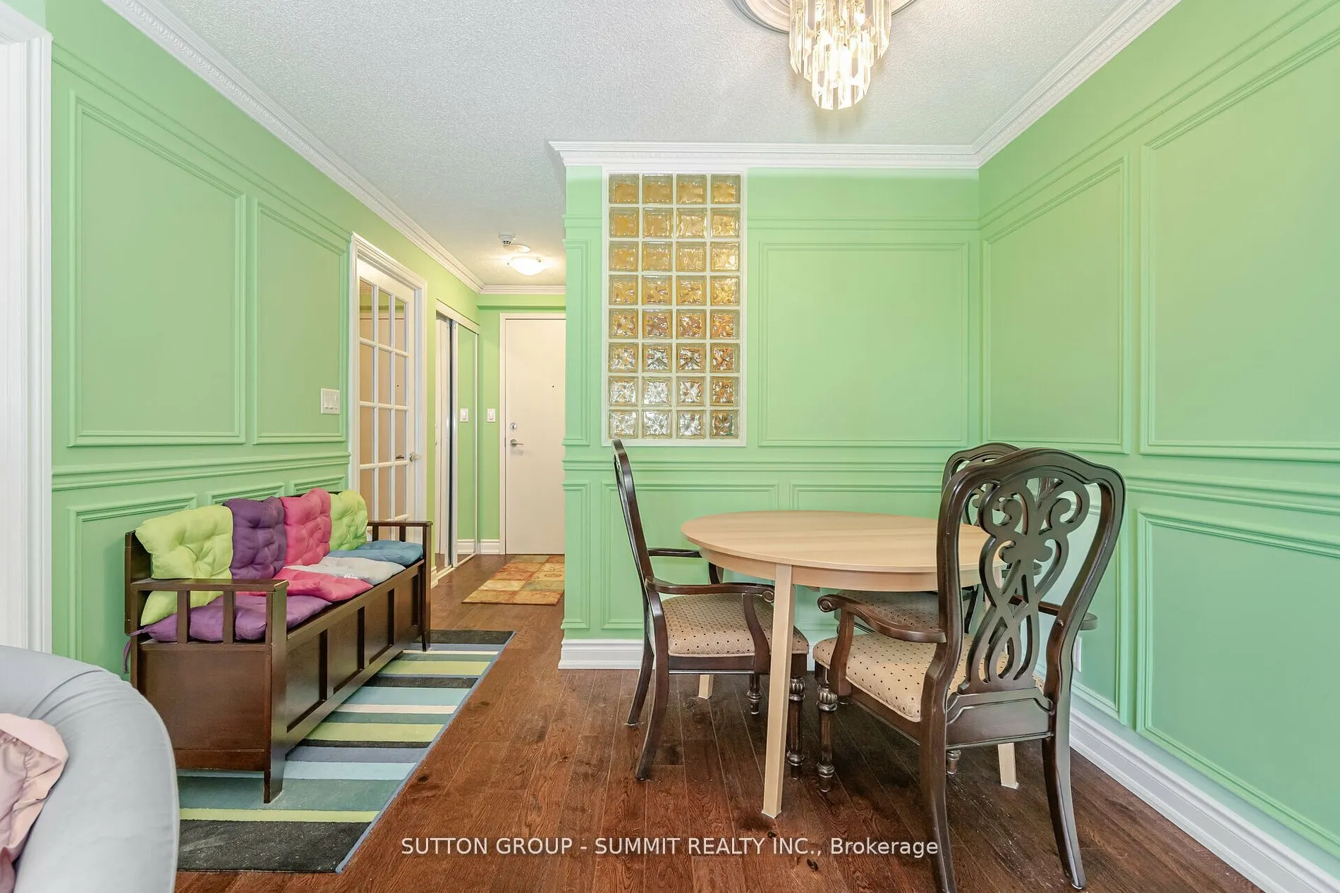 3880 Duke Of York Boulevard, #409