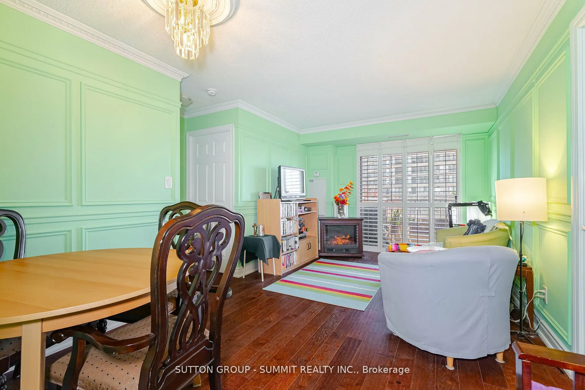 3880 Duke Of York Boulevard, #409