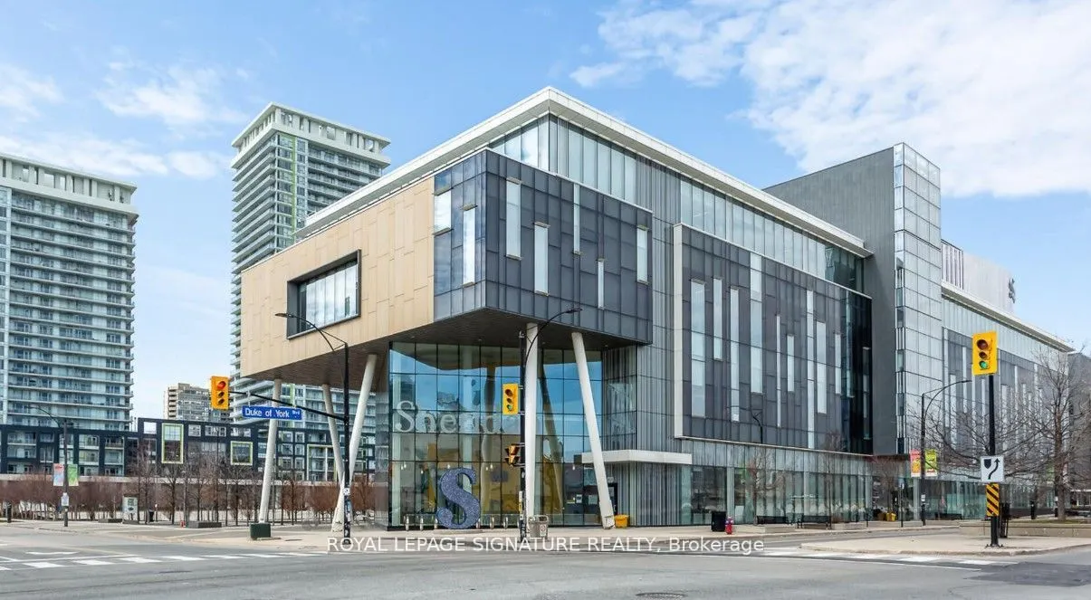 36 Elm Drive W, #1001