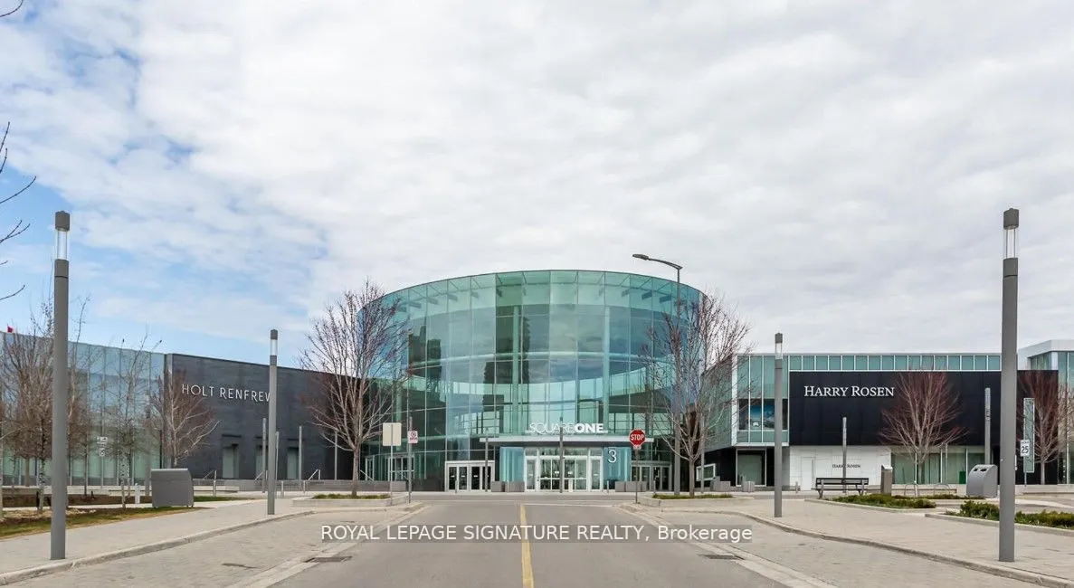 36 Elm Drive W, #1001