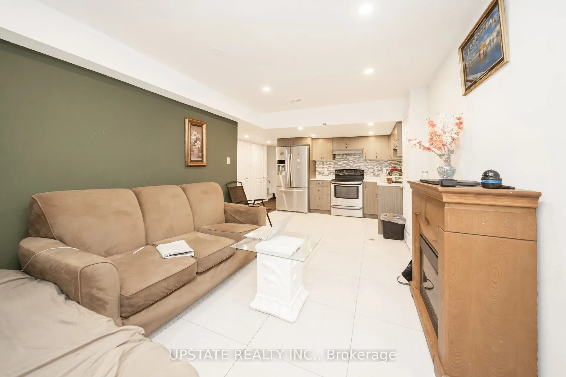 12 Bramfield Street