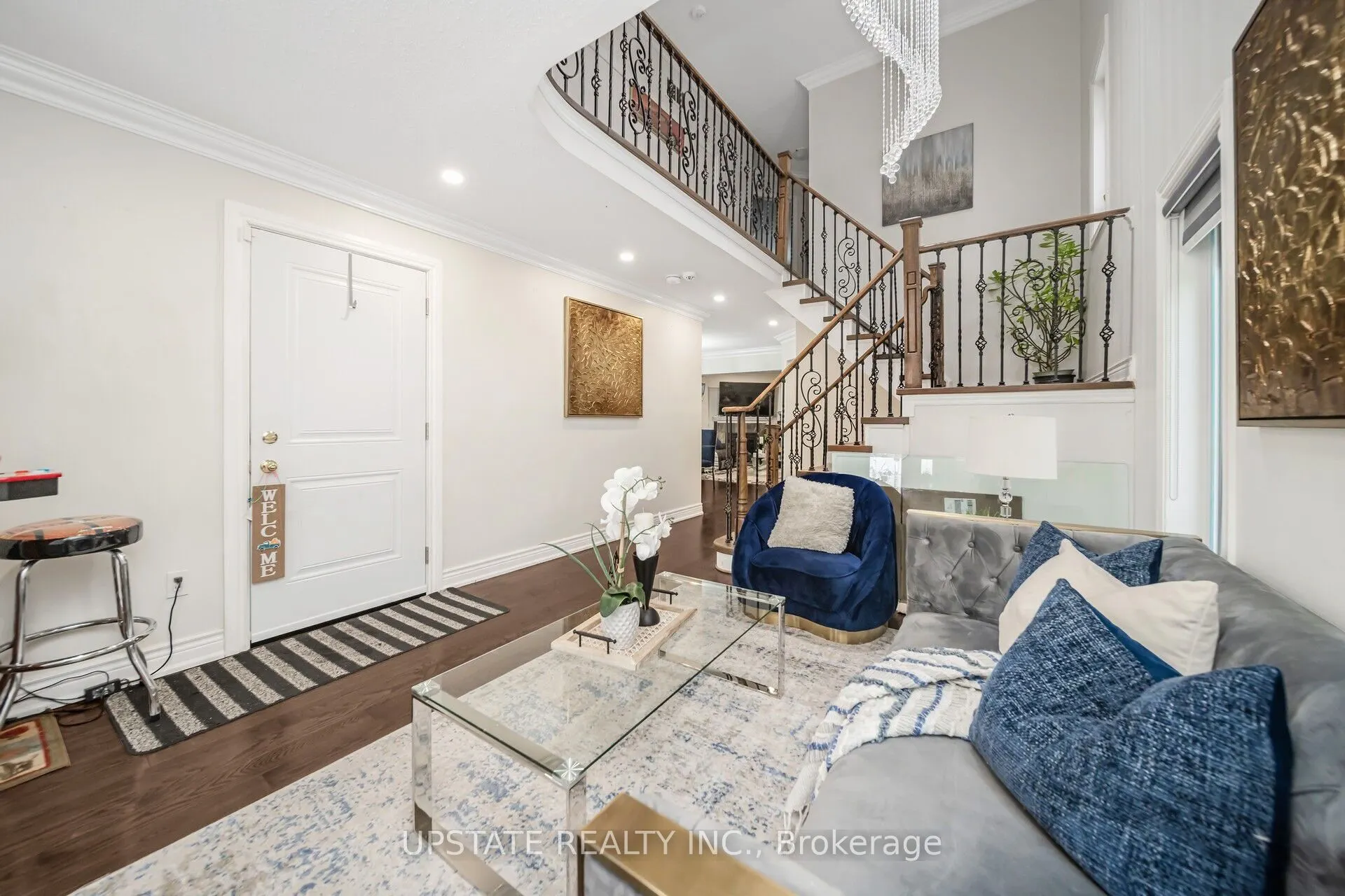 12 Bramfield Street