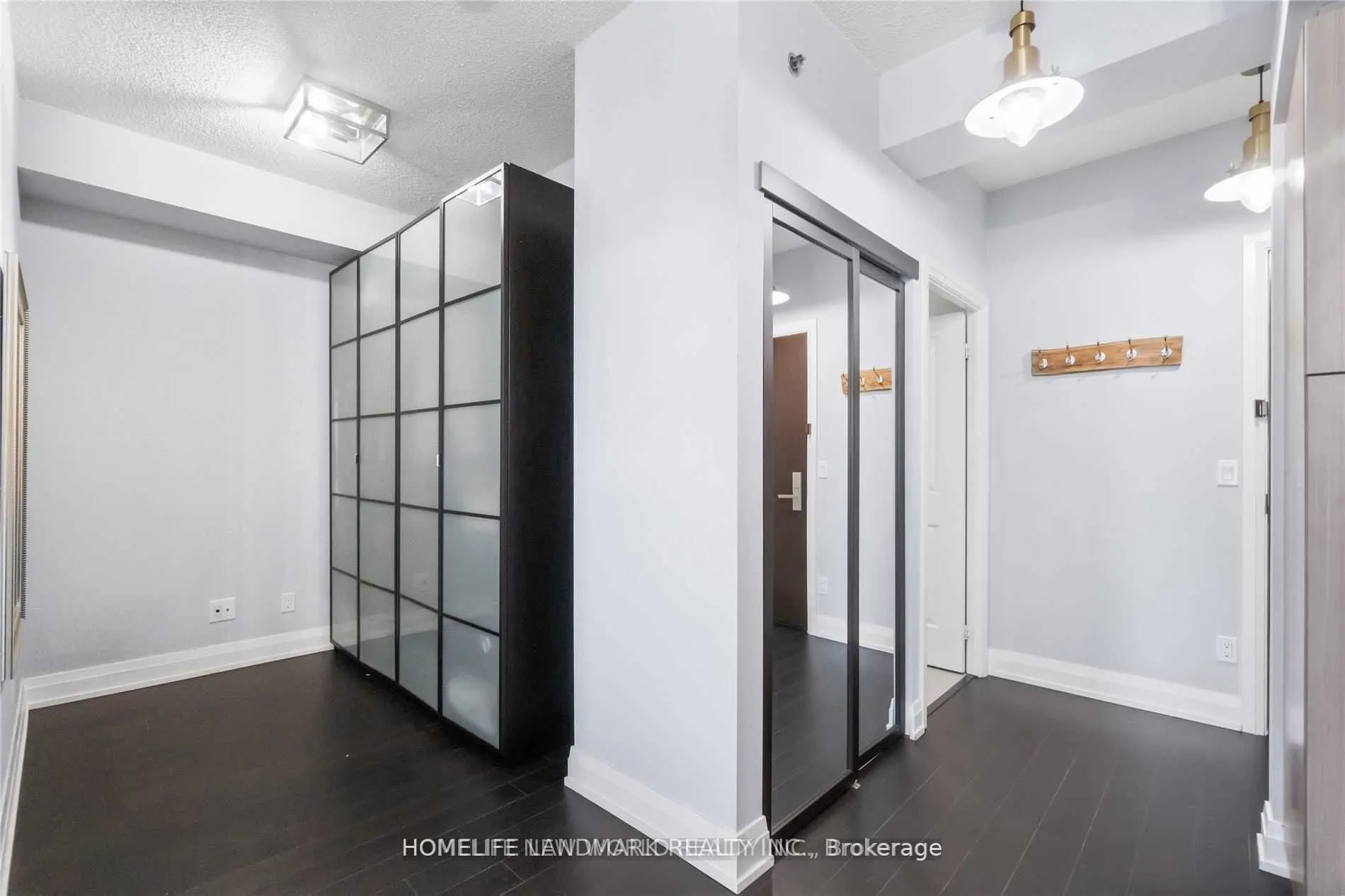 65 Speers Road, #1408