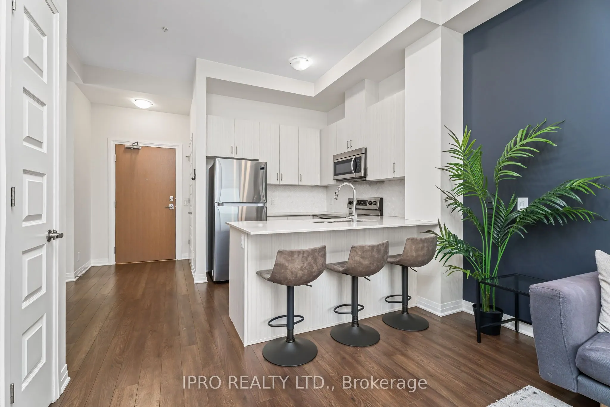 1105 Leger Way #627