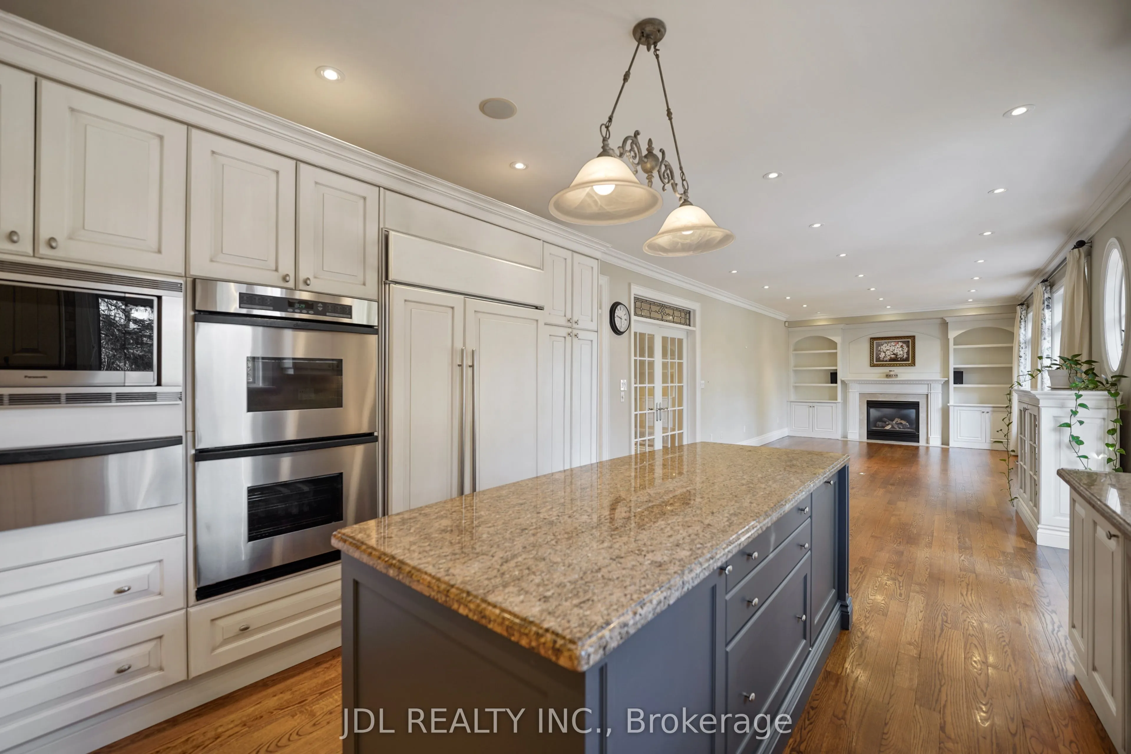 1283 Lindburgh Court