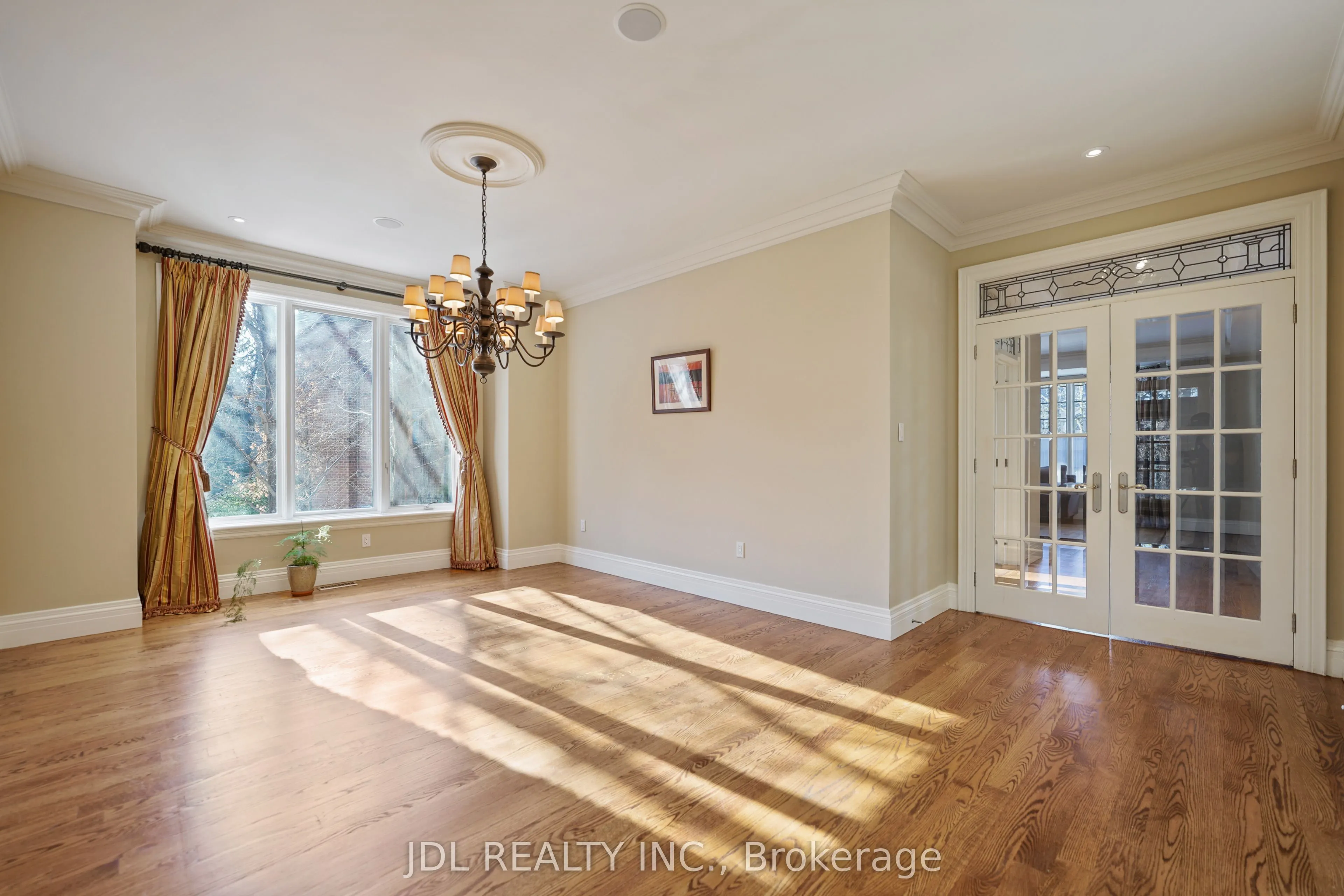 1283 Lindburgh Court
