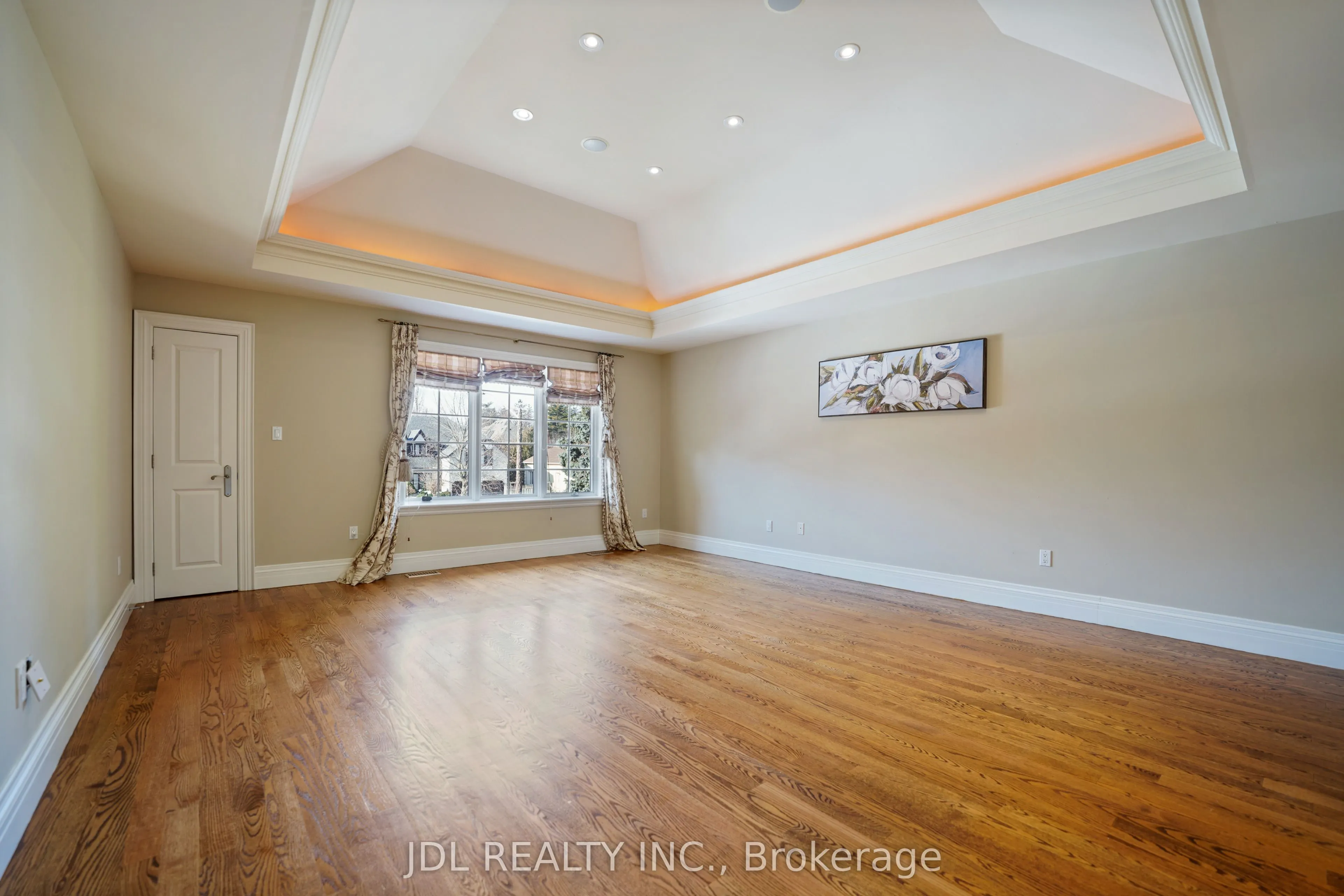 1283 Lindburgh Court
