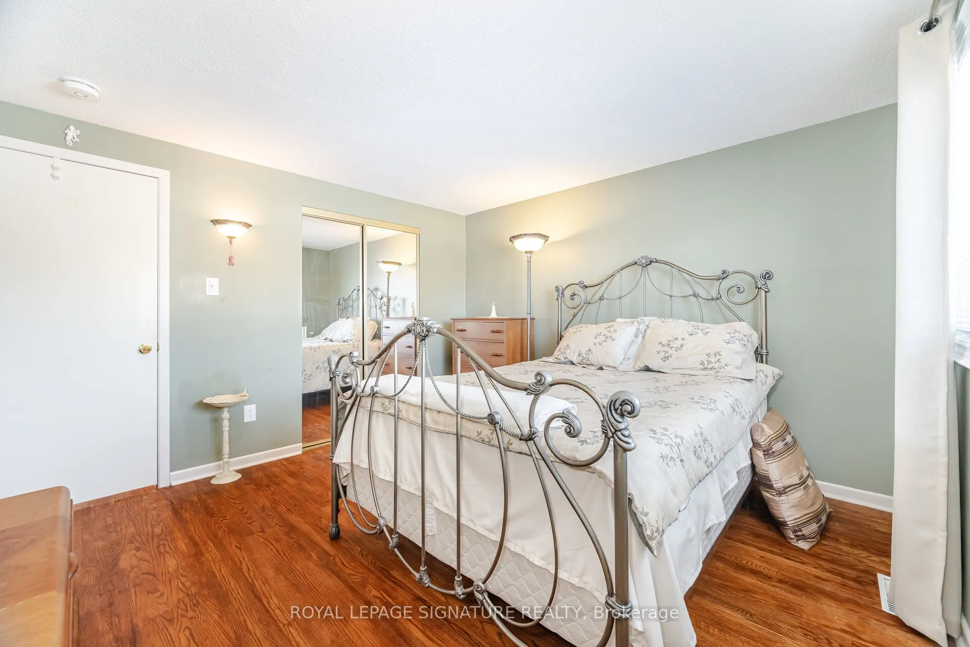 62 Joycelyn Crescent
