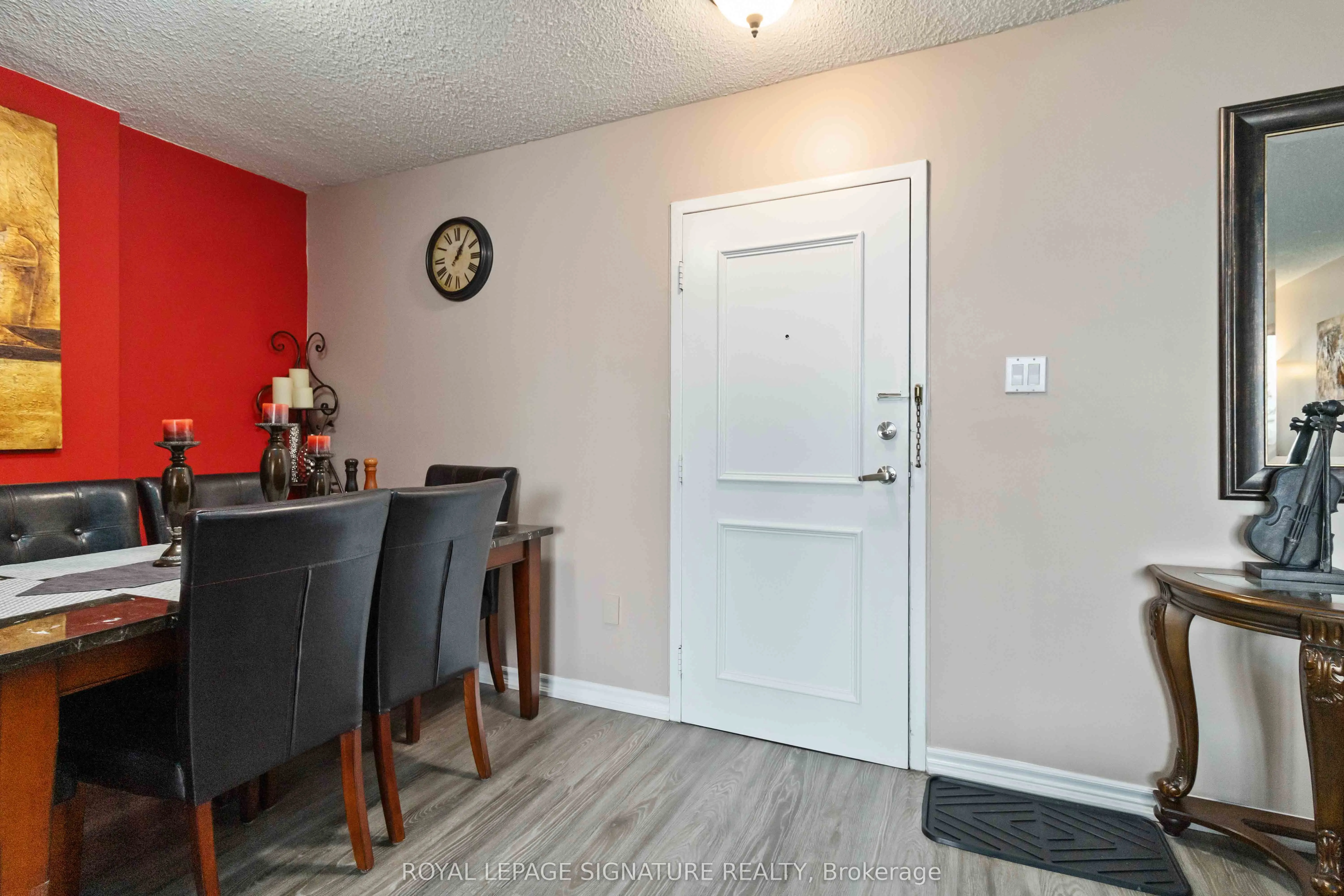1615 Bloor Street #512