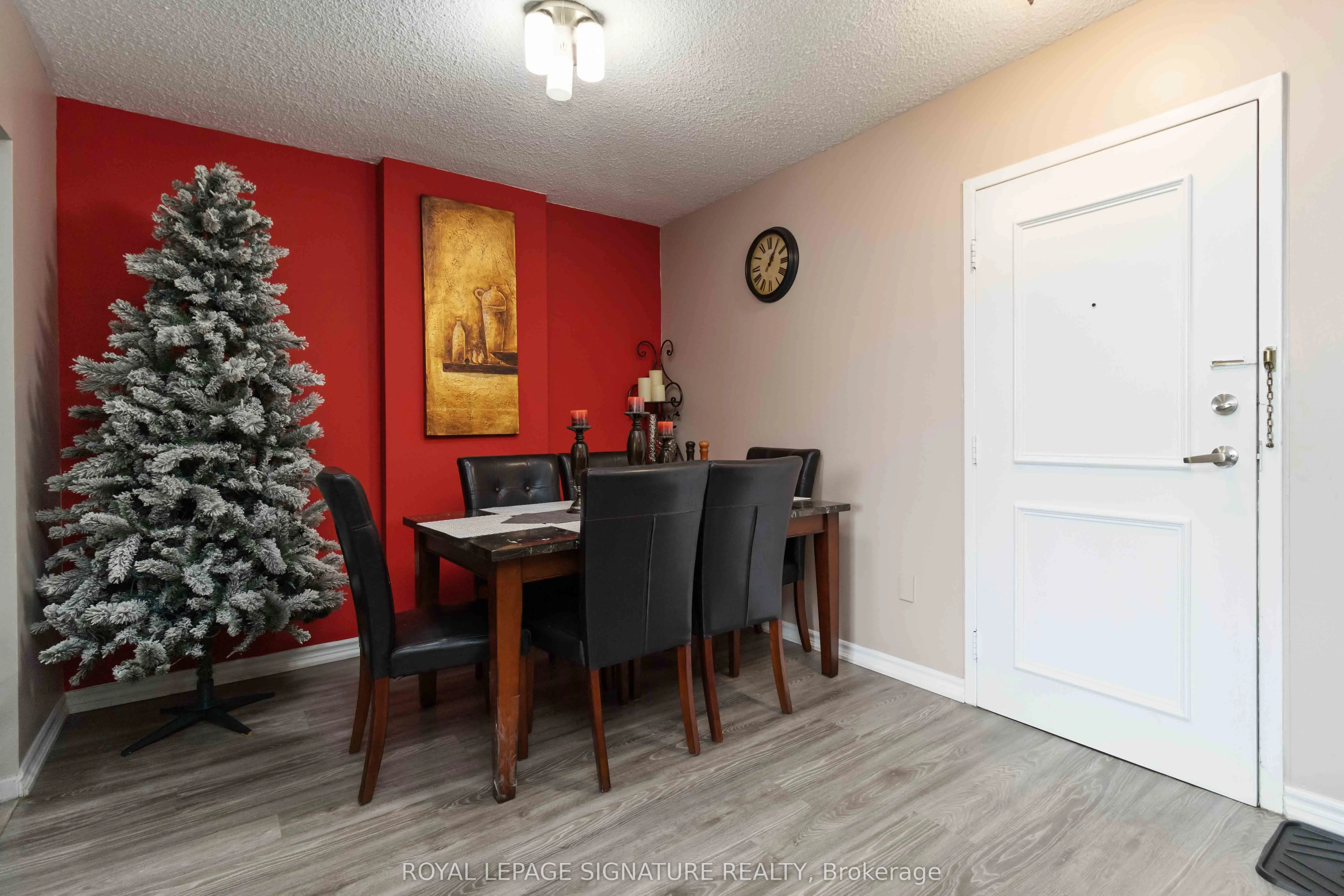 1615 Bloor Street #512