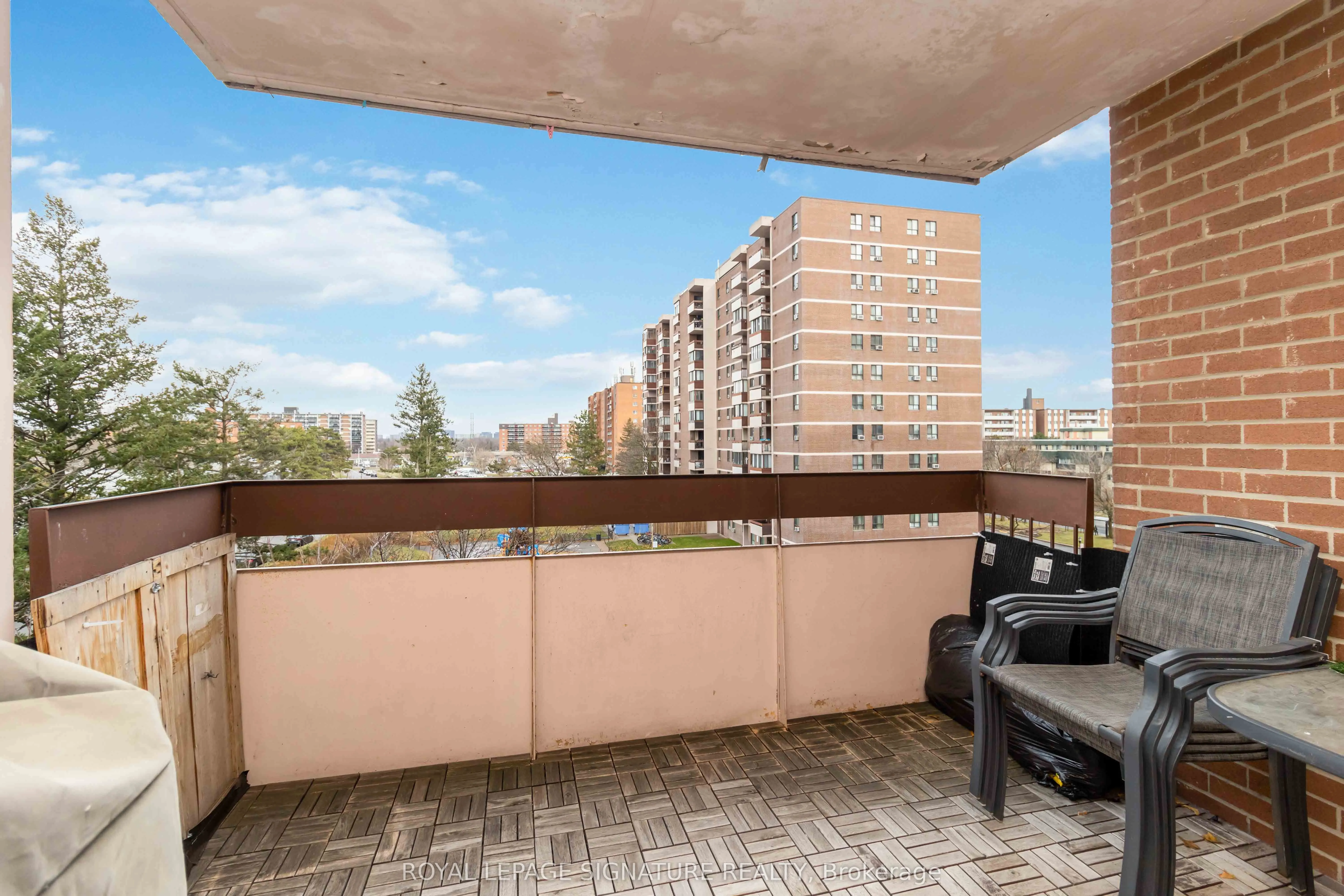 1615 Bloor Street #512