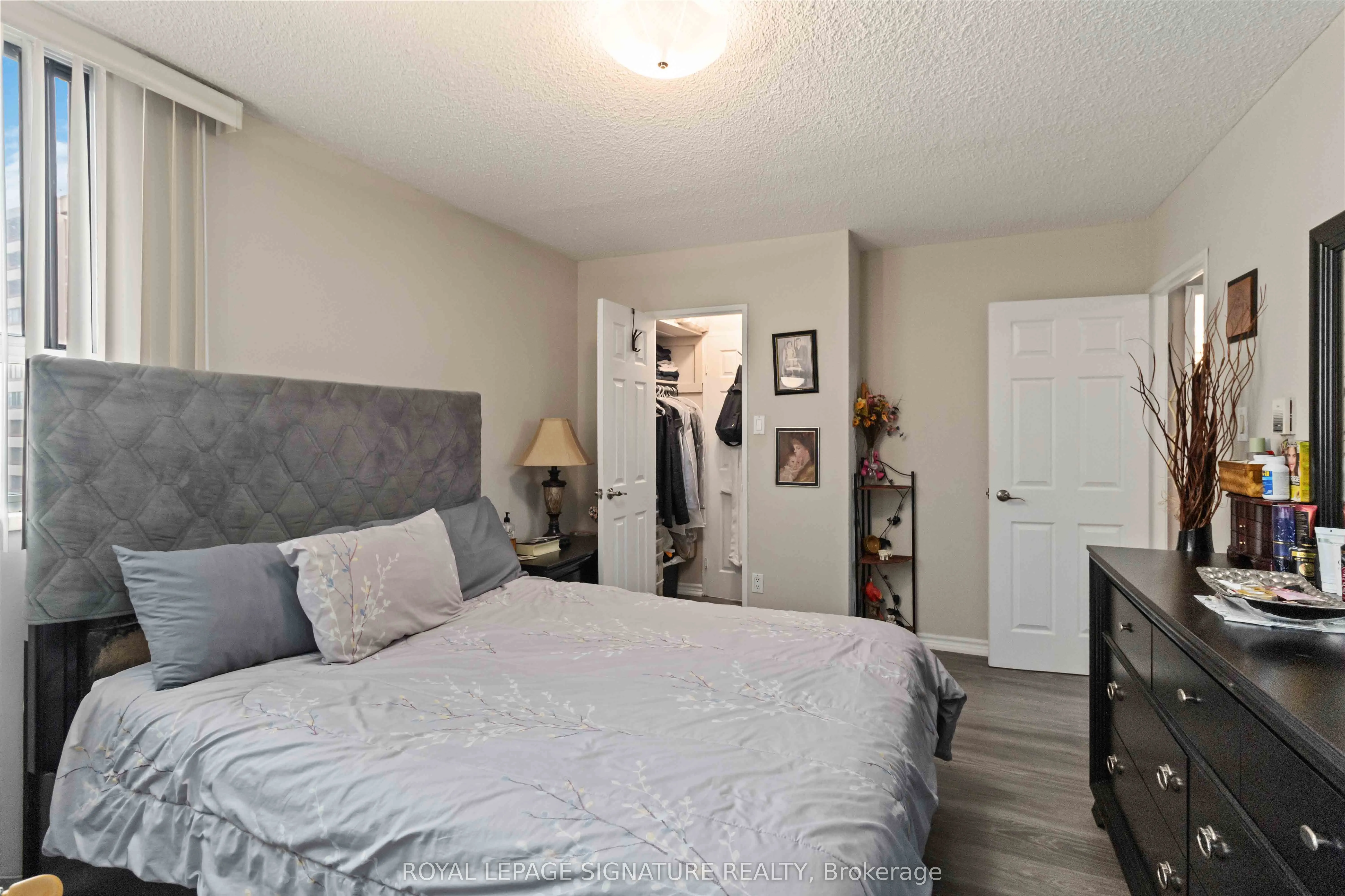 1615 Bloor Street #512