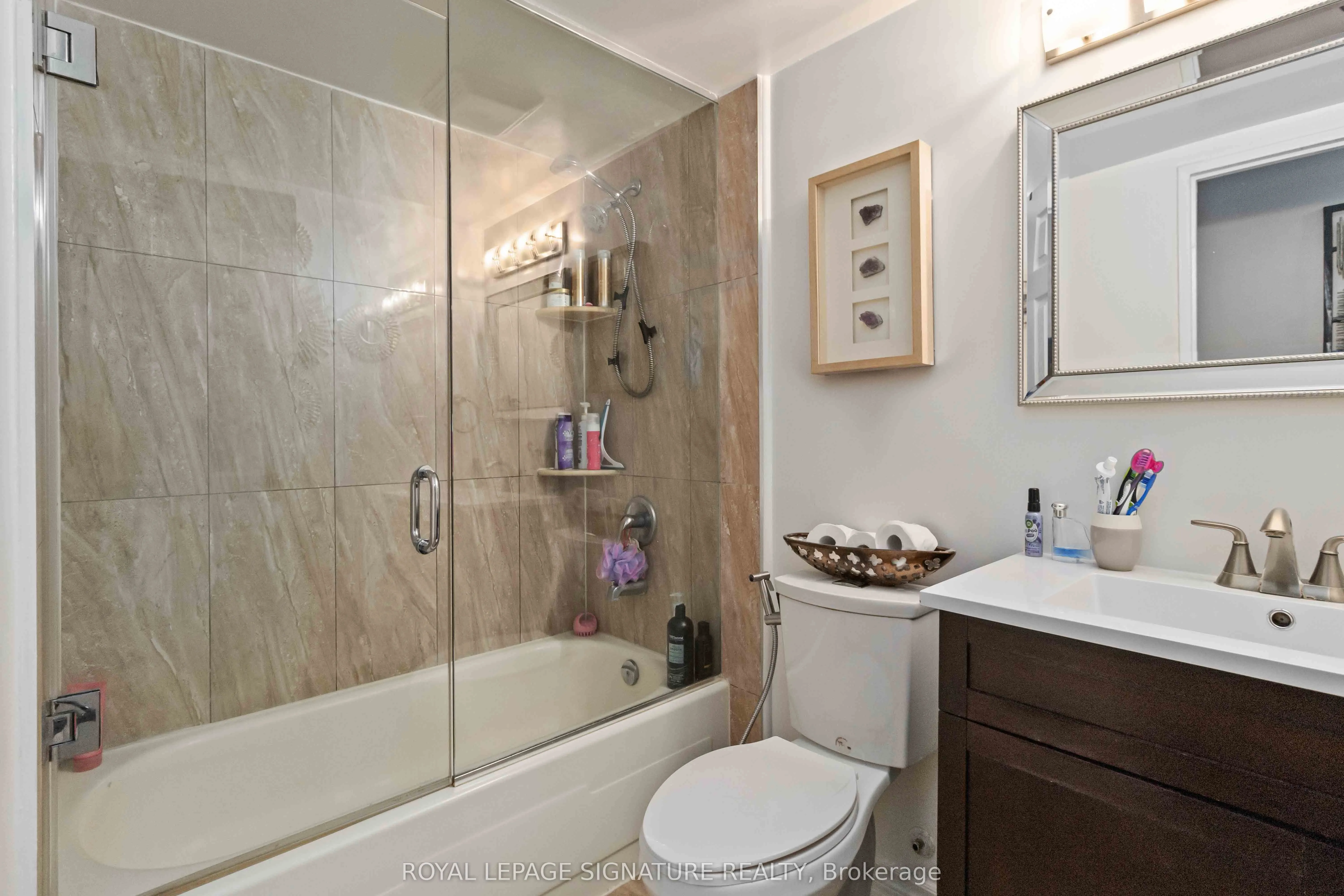 1615 Bloor Street #512