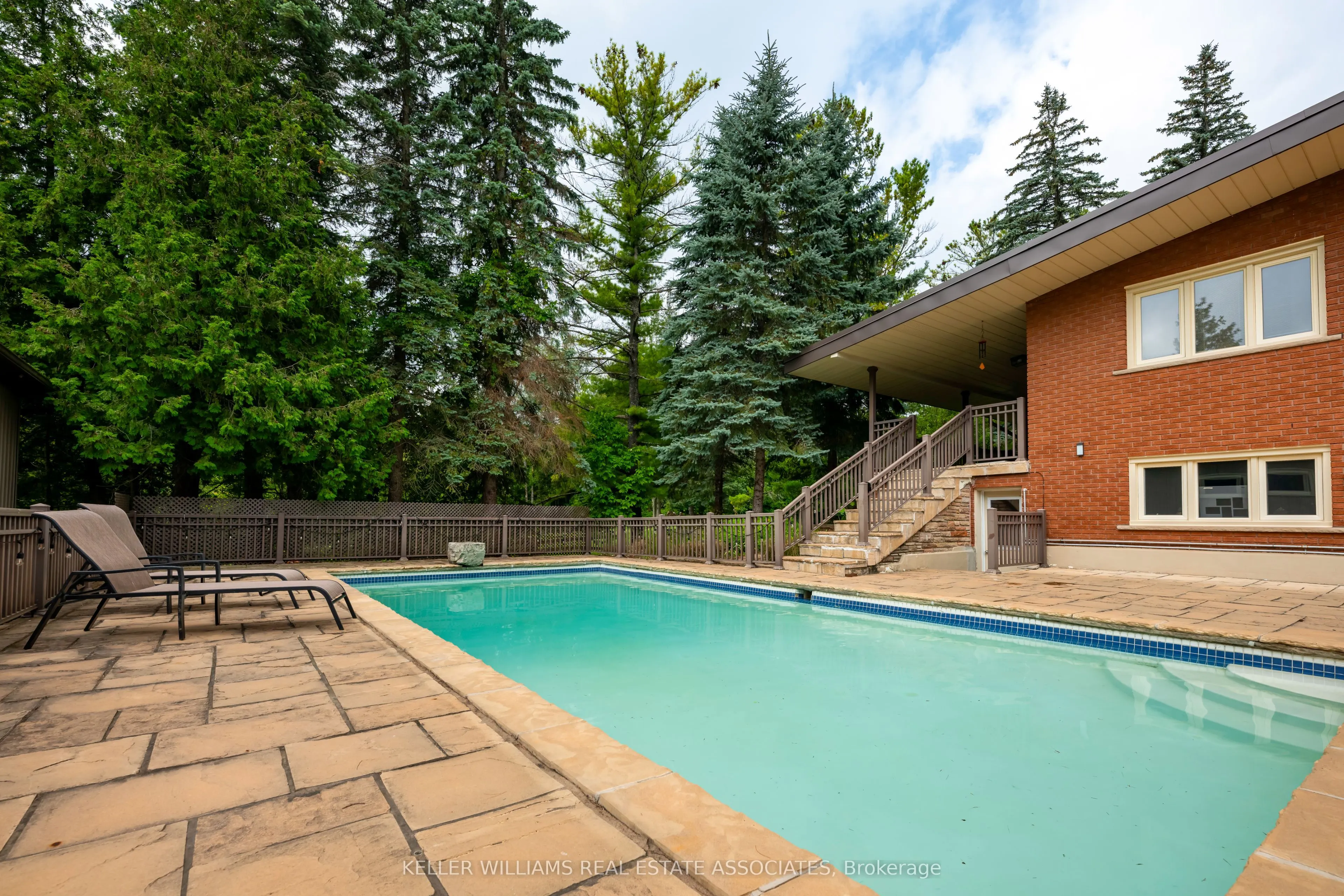 16 Cedar Drive